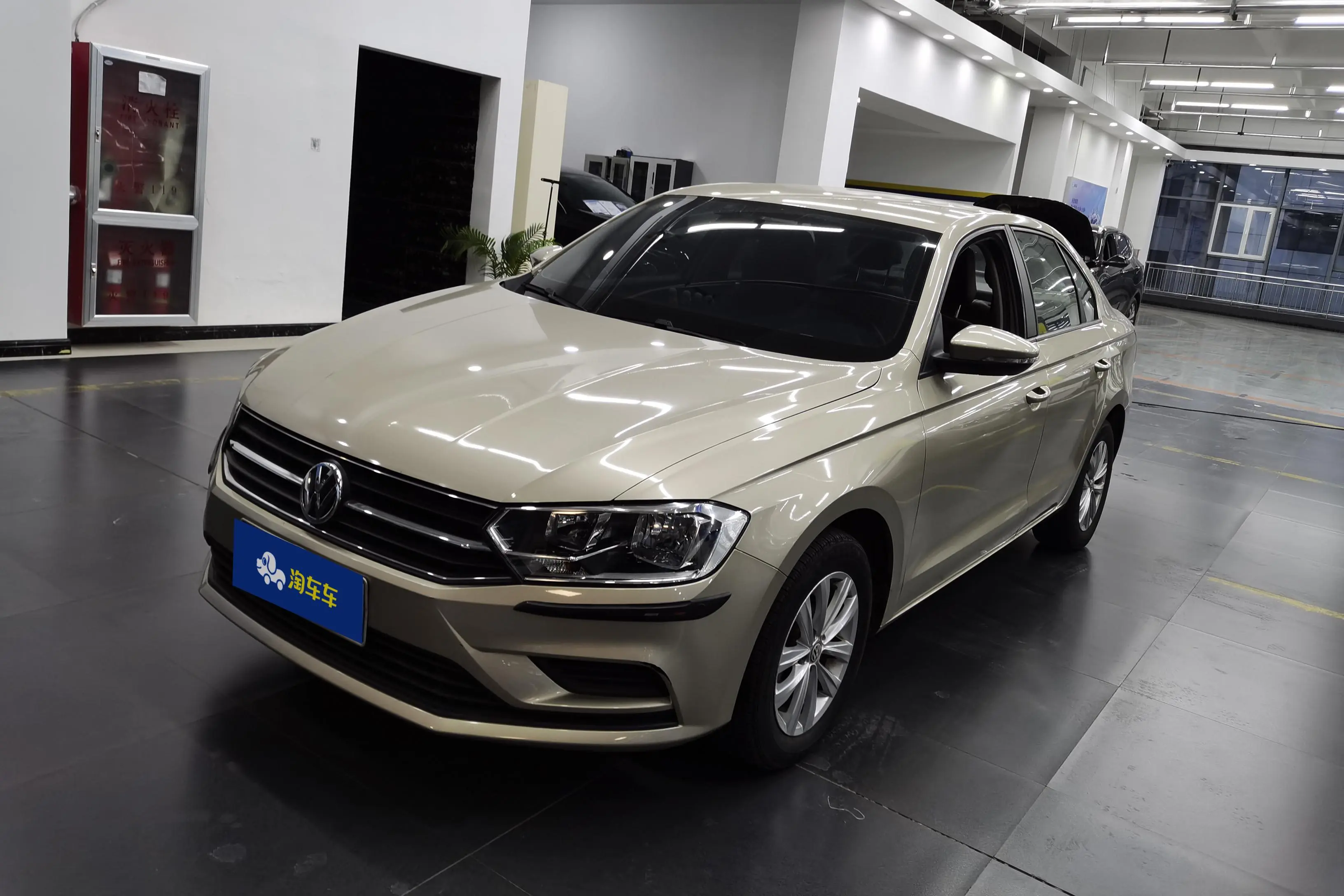 Volkswagen Bora  из Китая