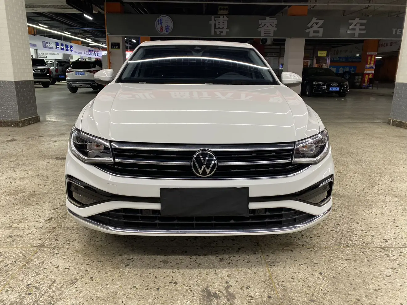 Volkswagen Bora  из Китая