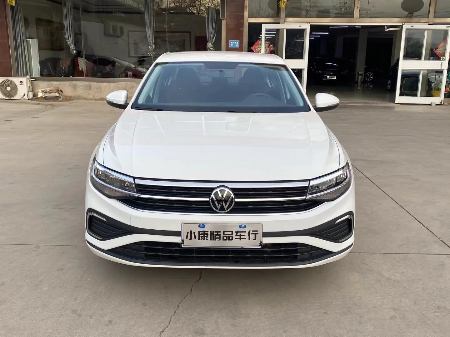 Volkswagen Bora  из Китая