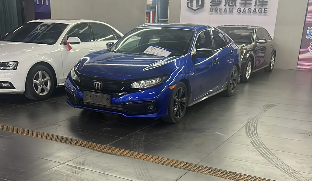 Honda Civic  из Китая