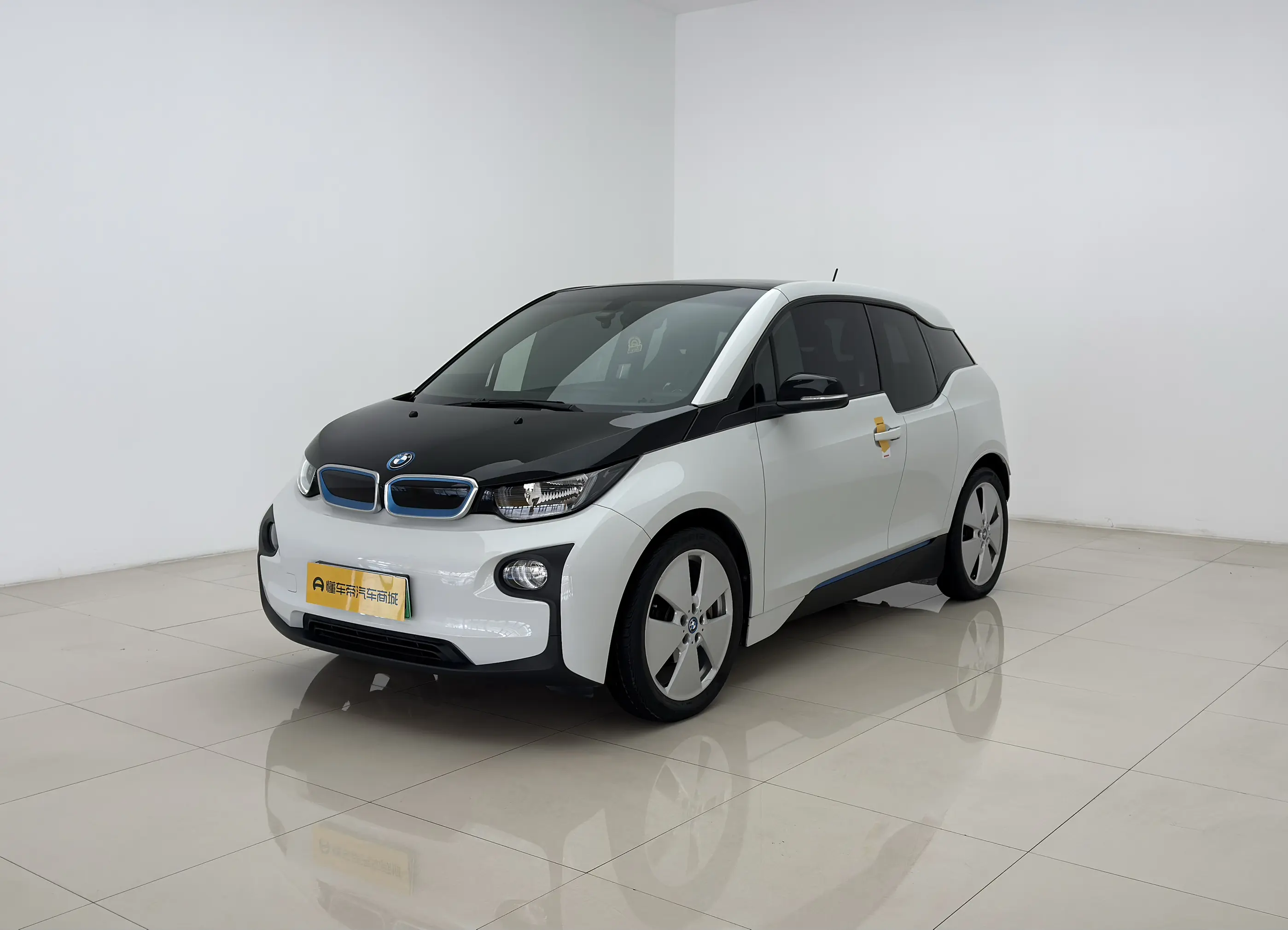 BMW i3  из Китая