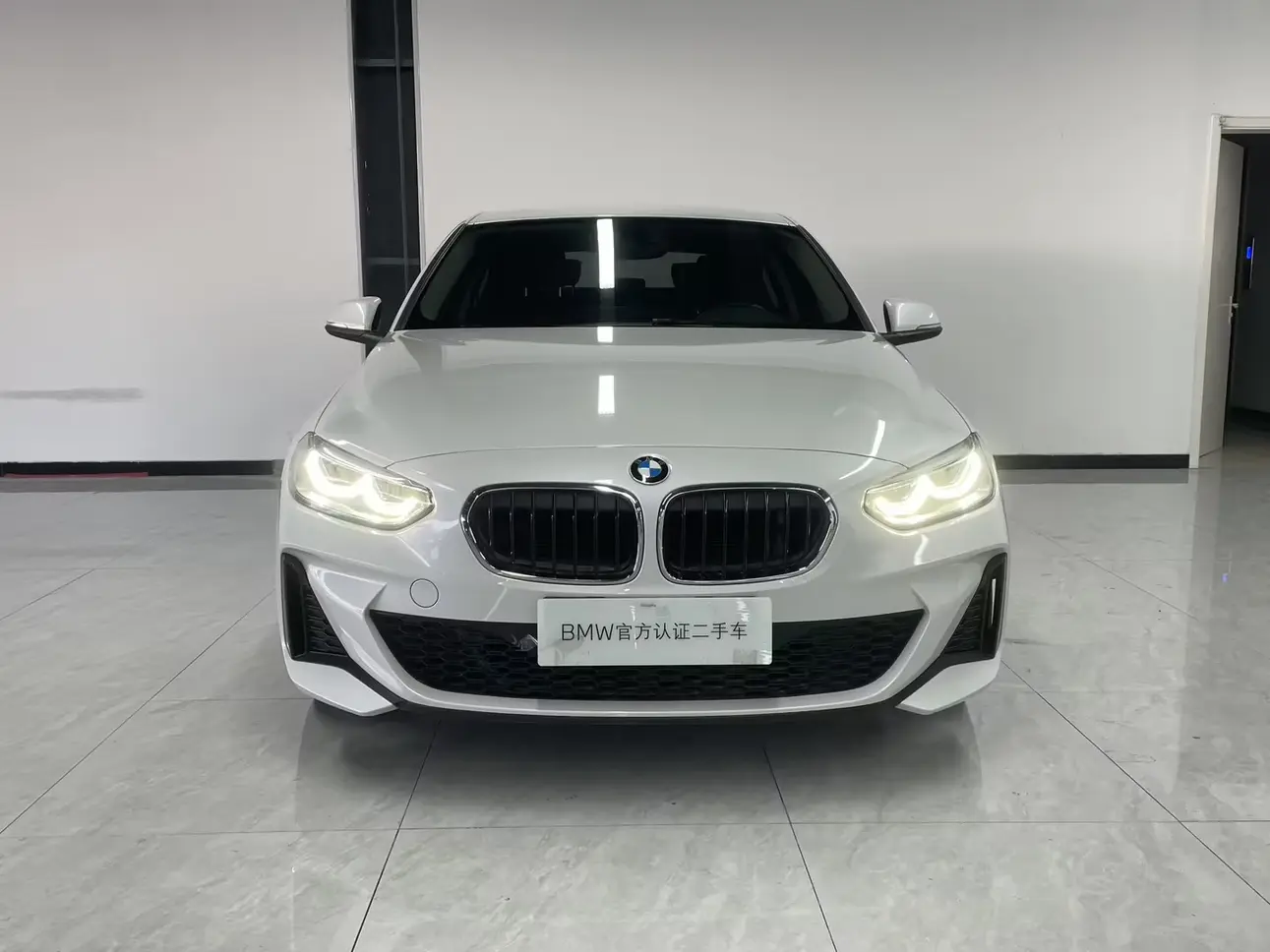 BMW 1 Series  из Китая