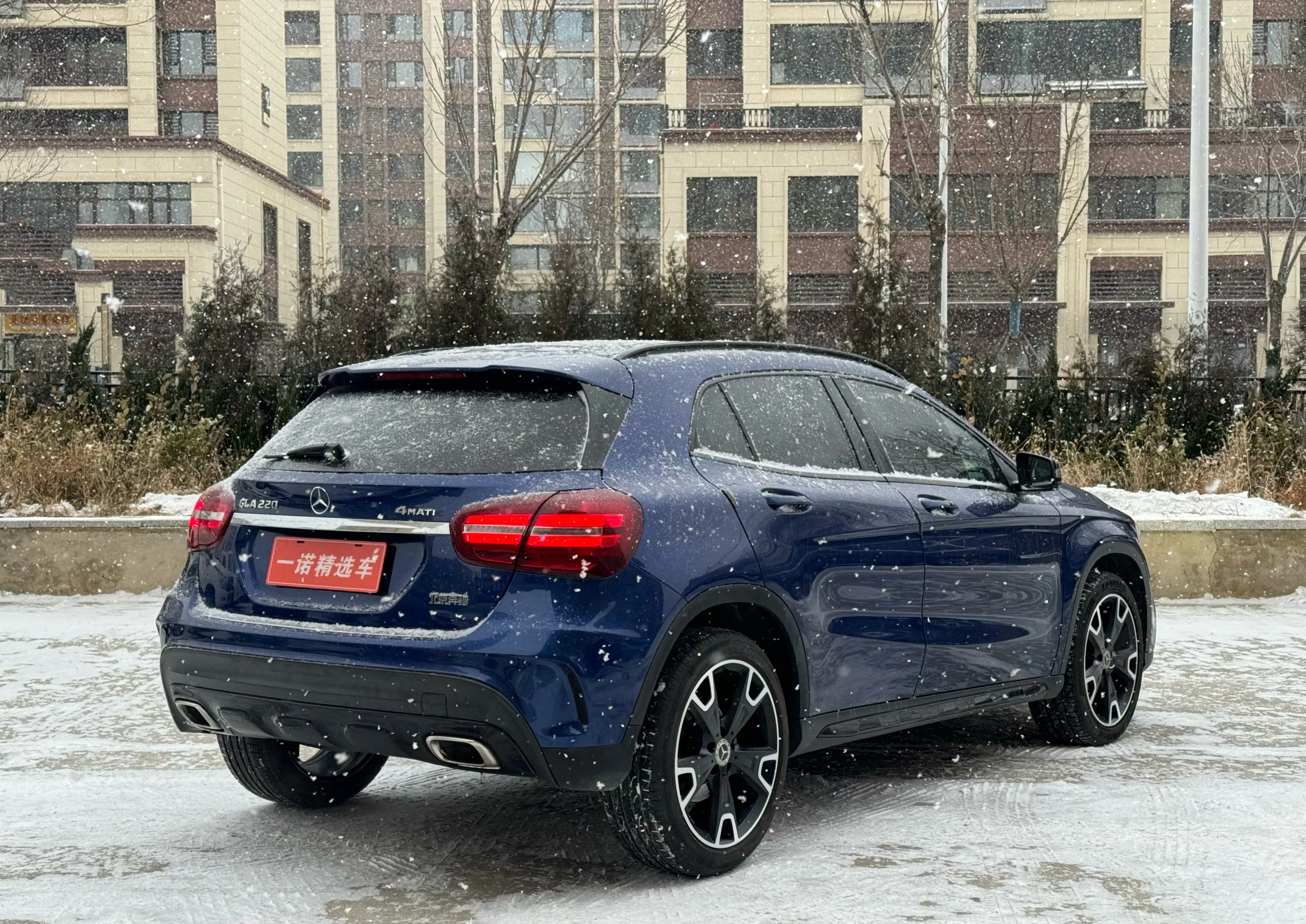 Mercedes-Benz GLA  из Китая