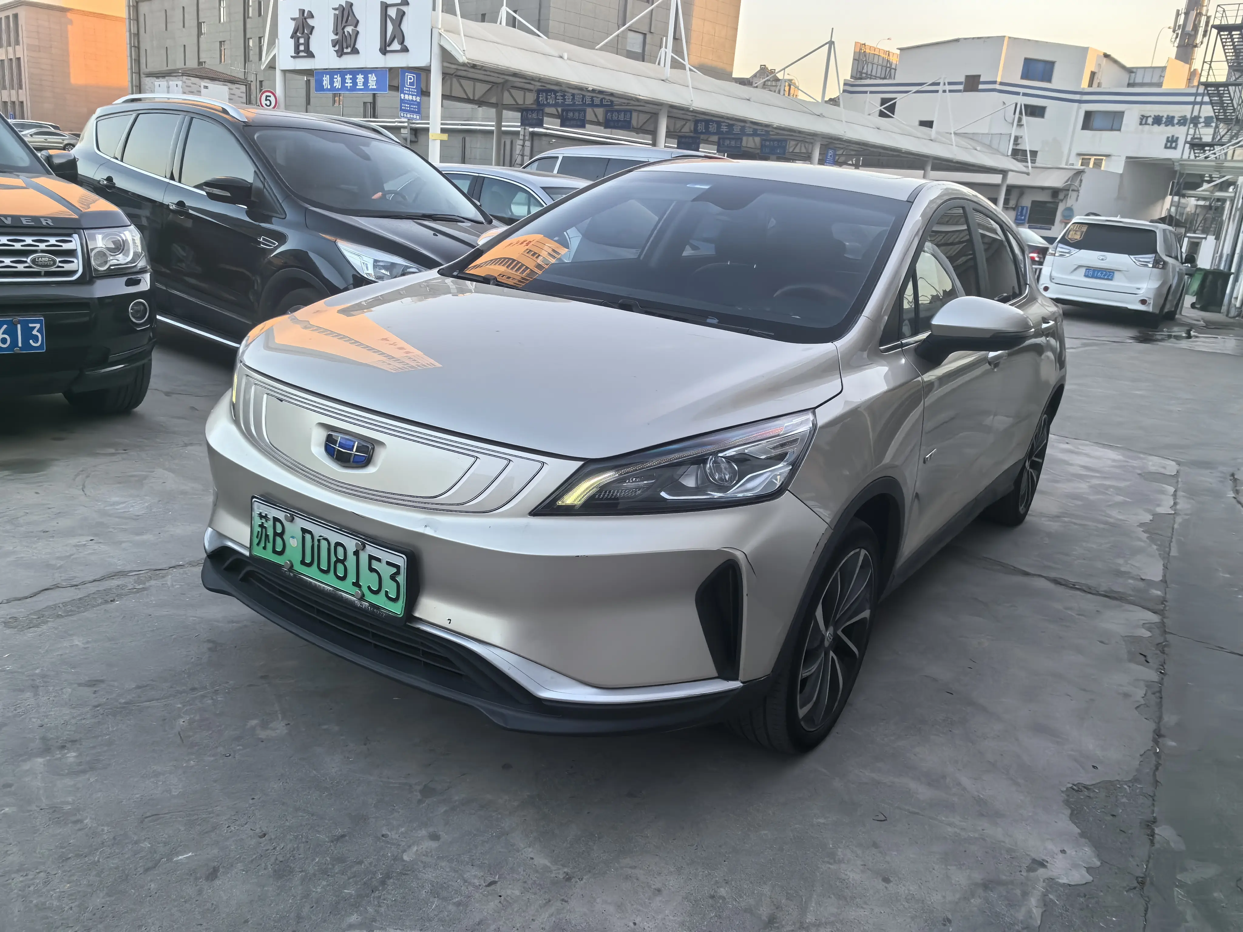 Geely Emgrand GSe  из Китая