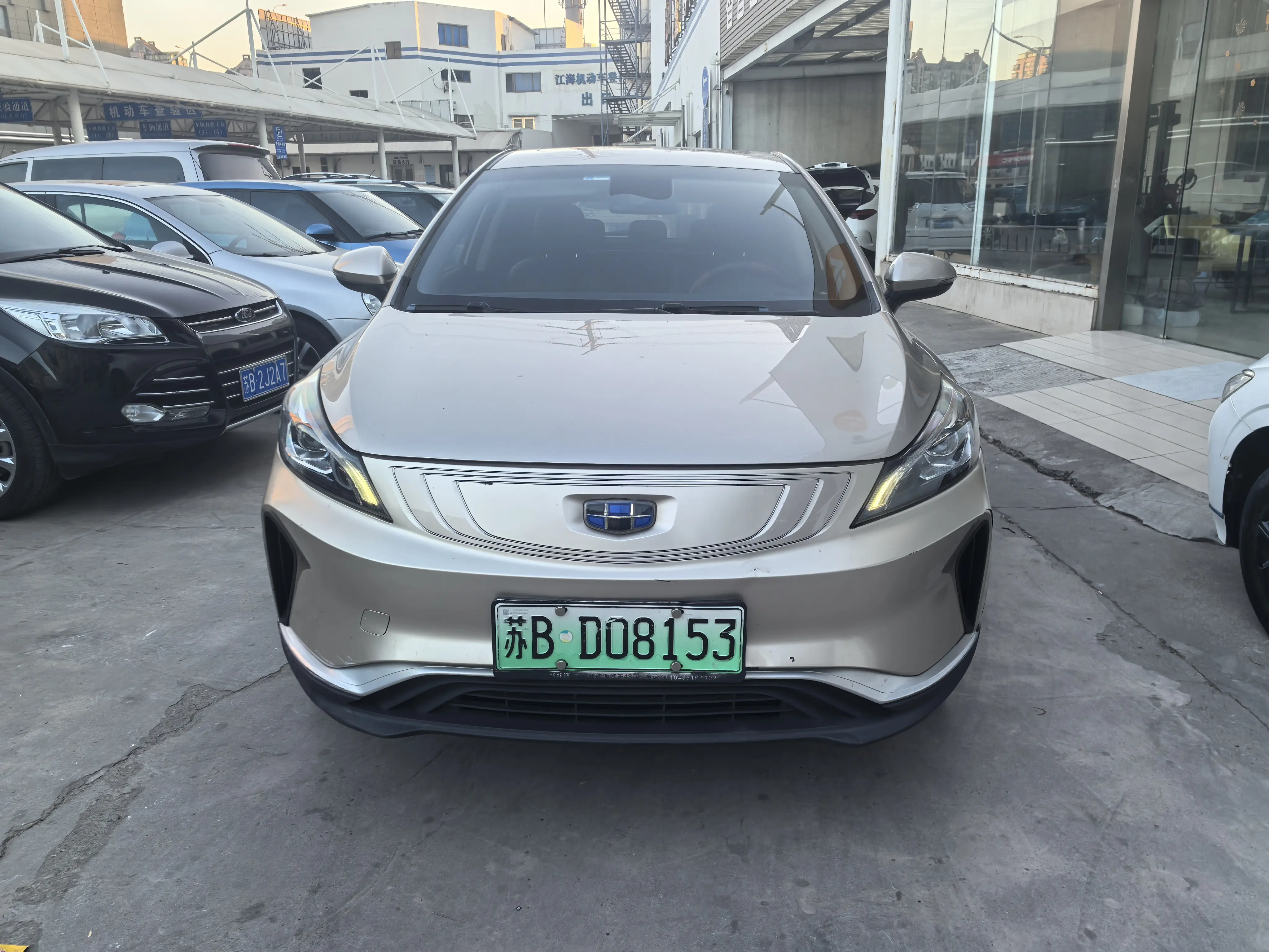 Geely Emgrand GSe  из Китая