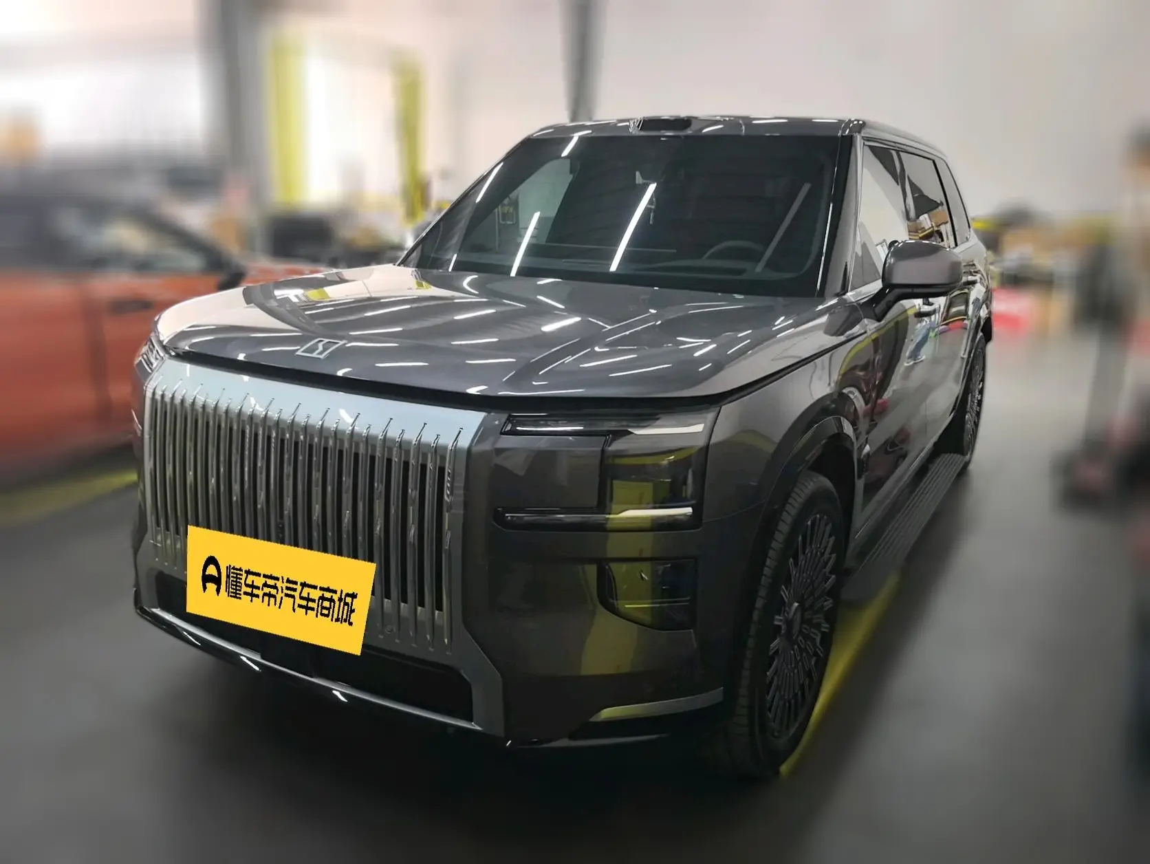 ZEEKR 9X  из Китая