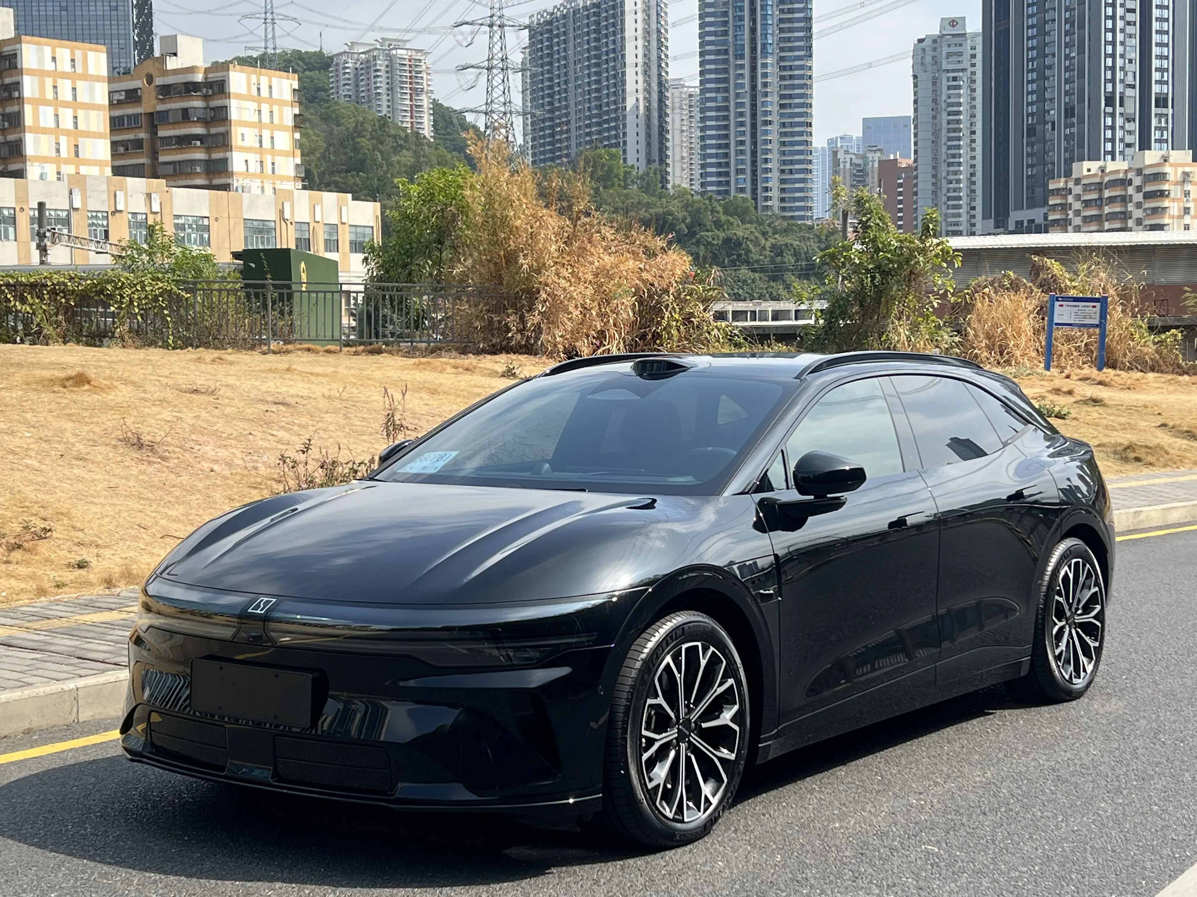 ZEEKR 007GT  из Китая