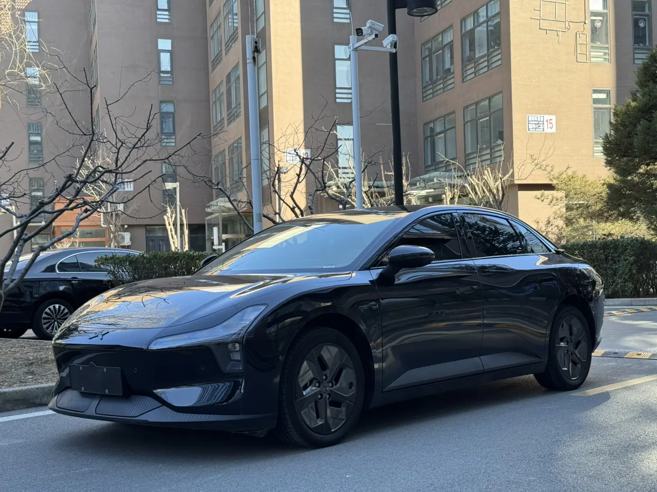 Xpeng Xiaopeng MONA M03  из Китая