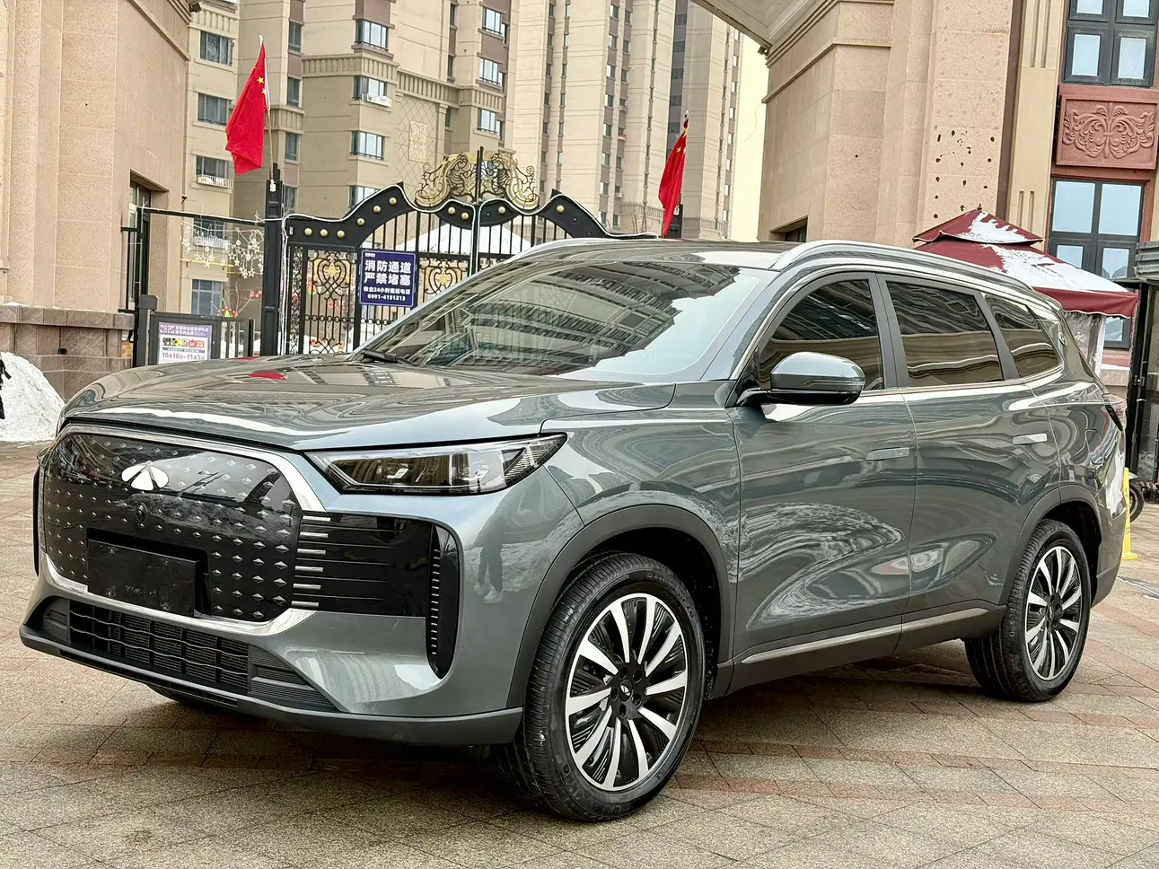 Chery Fengyun T8  из Китая