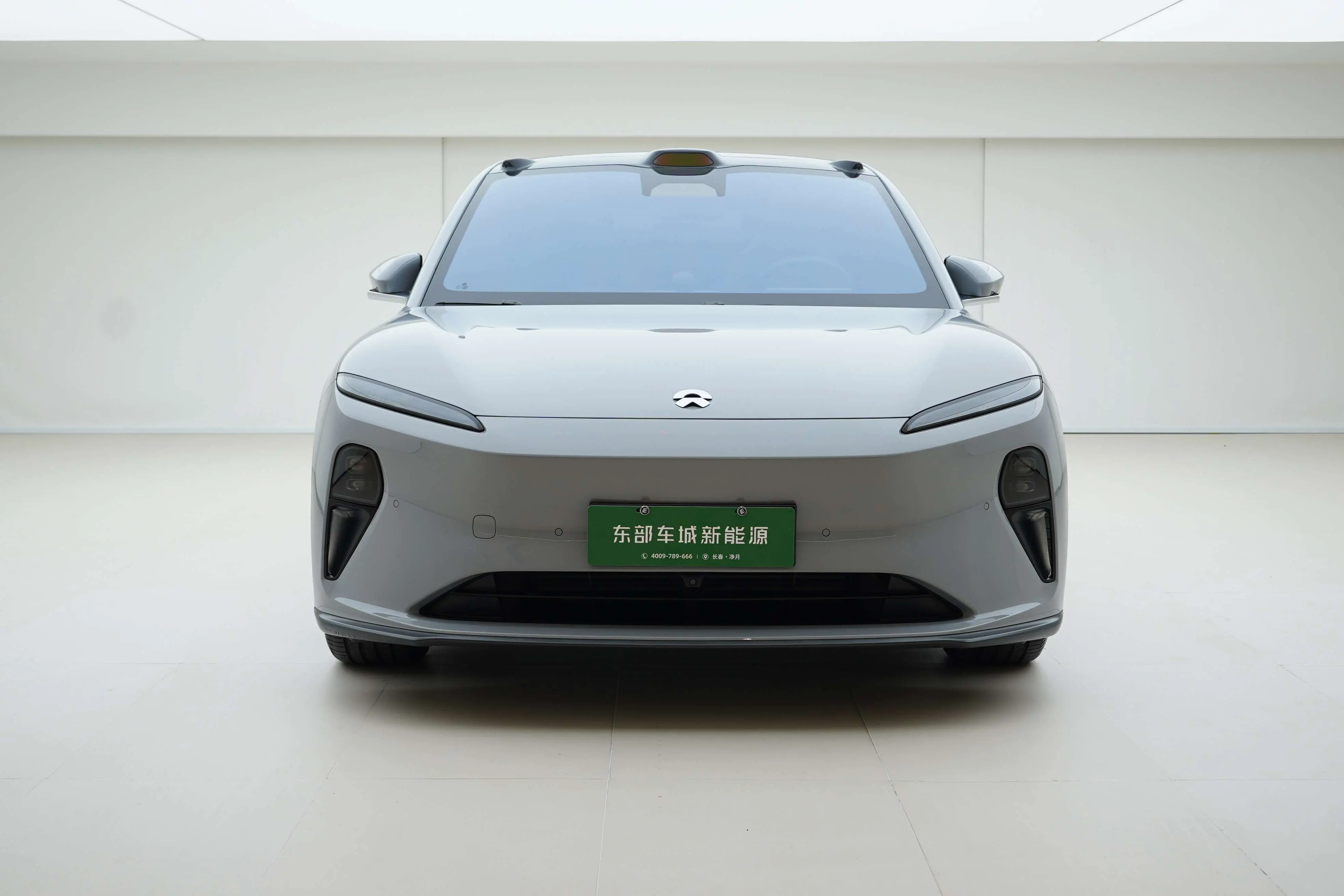 NIO ET5  из Китая
