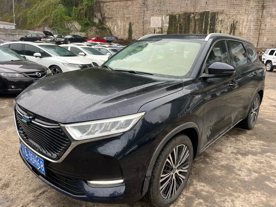 Oshan Changan Auchan X7