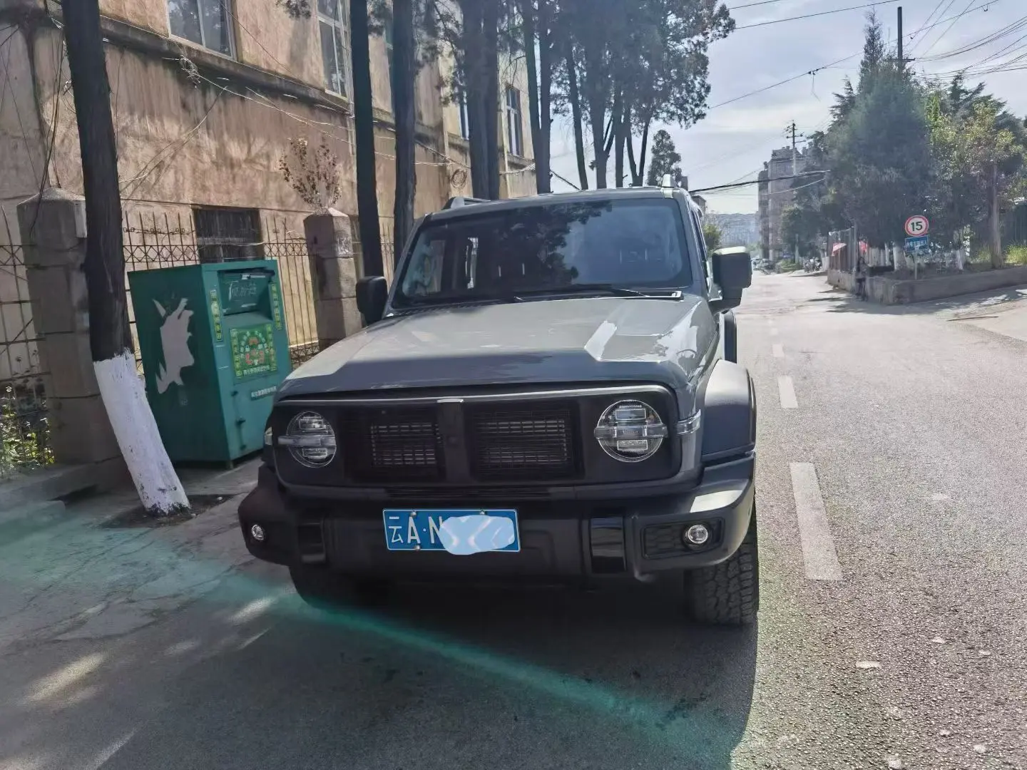 Tank 300  из Китая