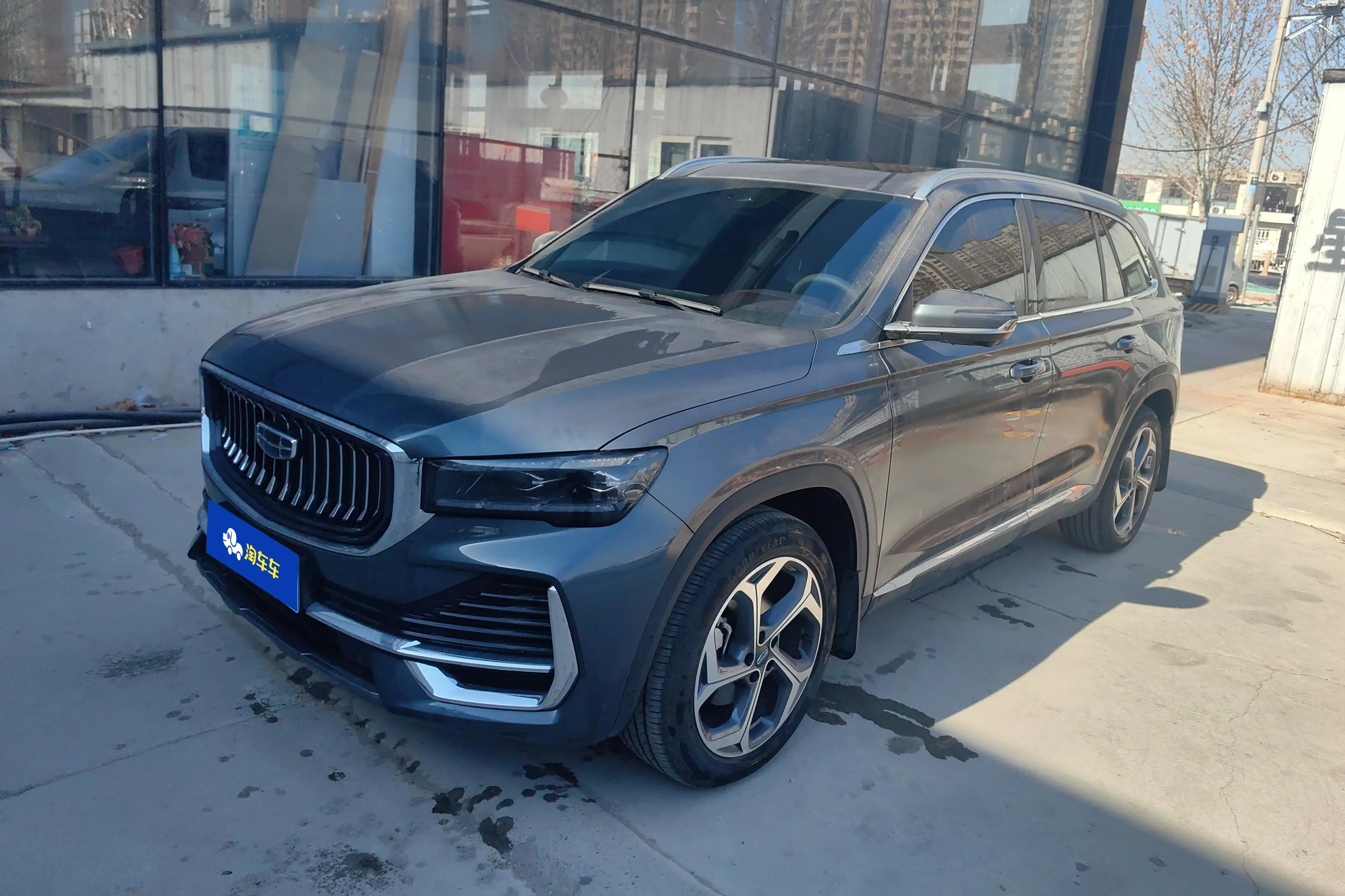 Geely Monjaro (Xingyue L)  из Китая