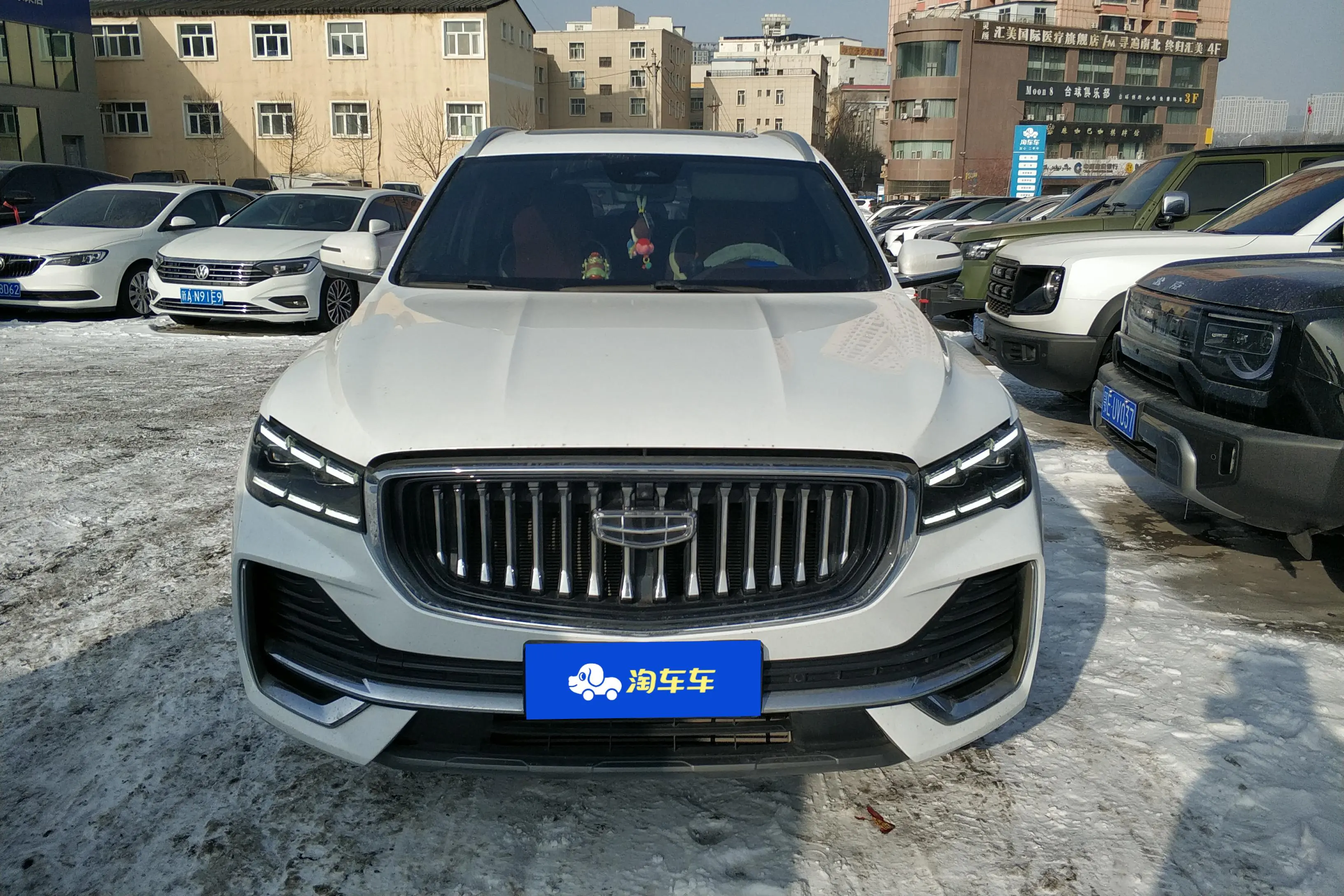 Geely Monjaro (Xingyue L)  из Китая