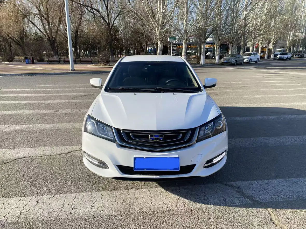 Geely Emgrand  из Китая