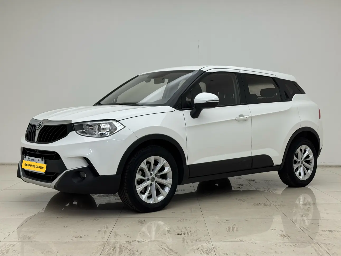 Brilliance China V3