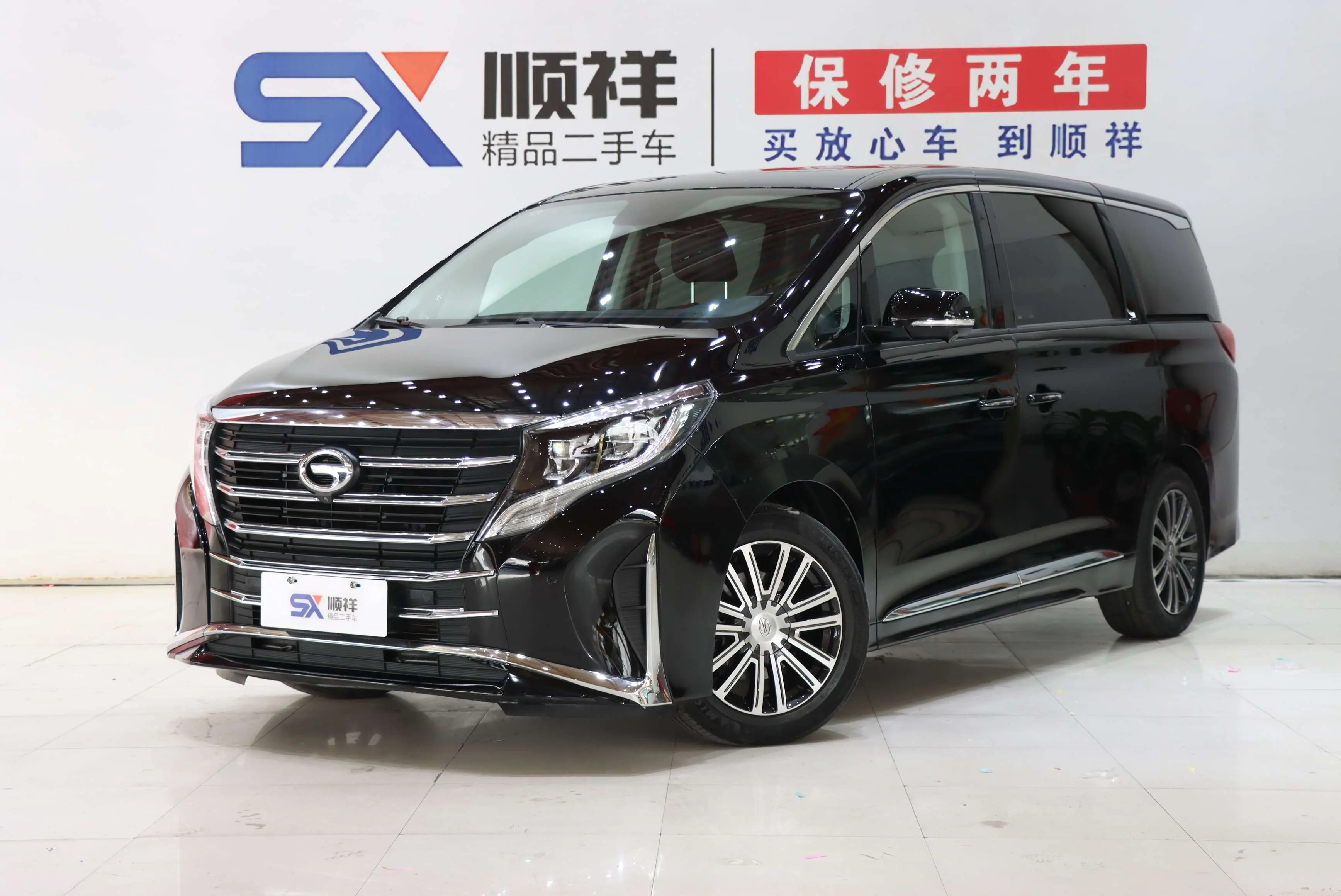 GAC Trumpchi M8  из Китая