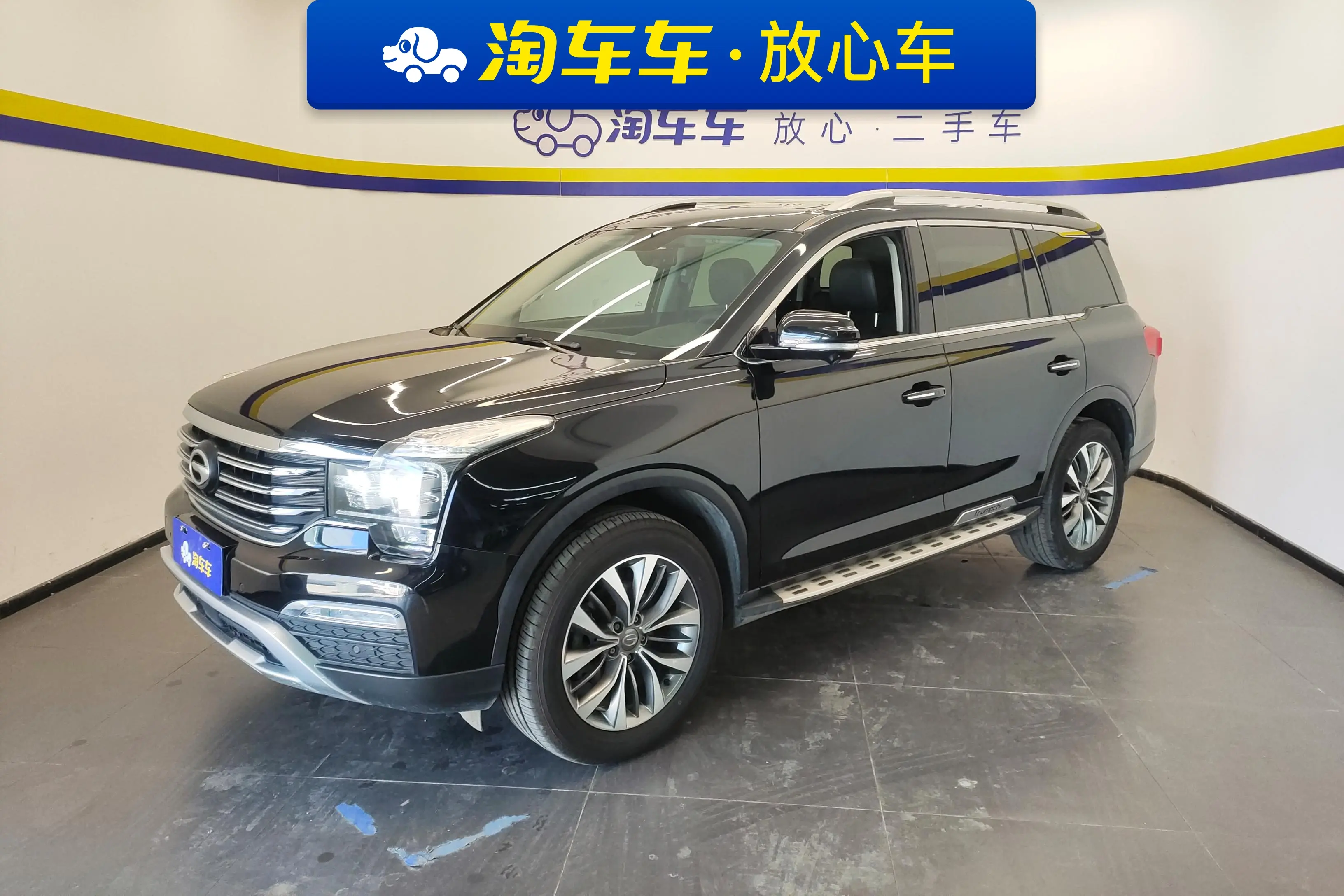 GAC Trumpchi GS8  из Китая