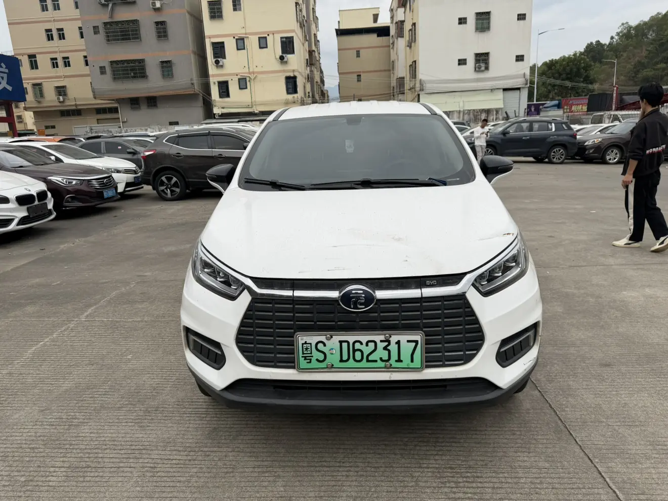 BYD Yuan EV  из Китая