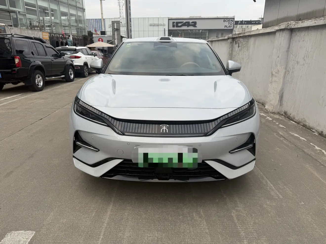 BYD Song L EV  из Китая