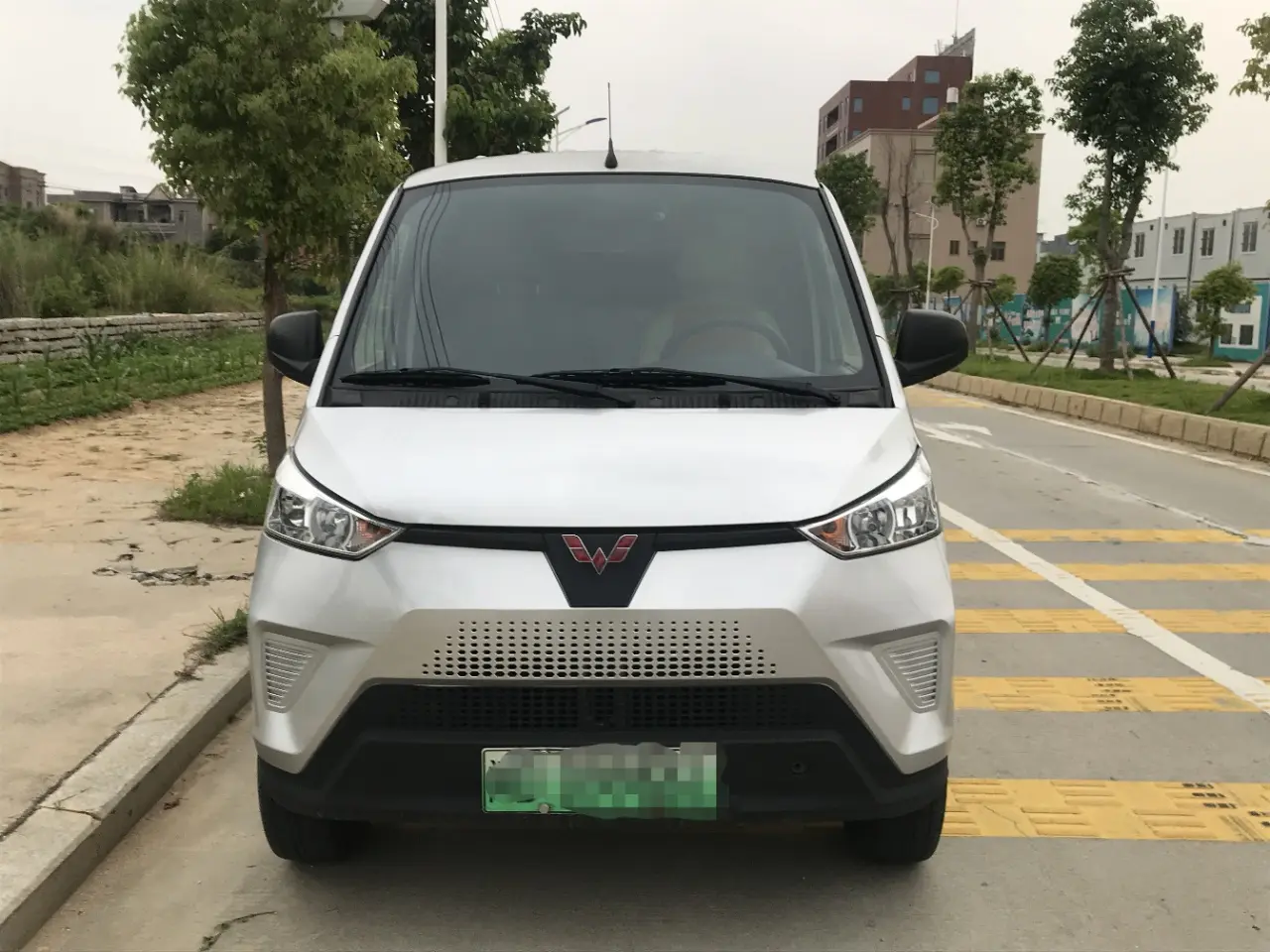 Wuling EV50  из Китая