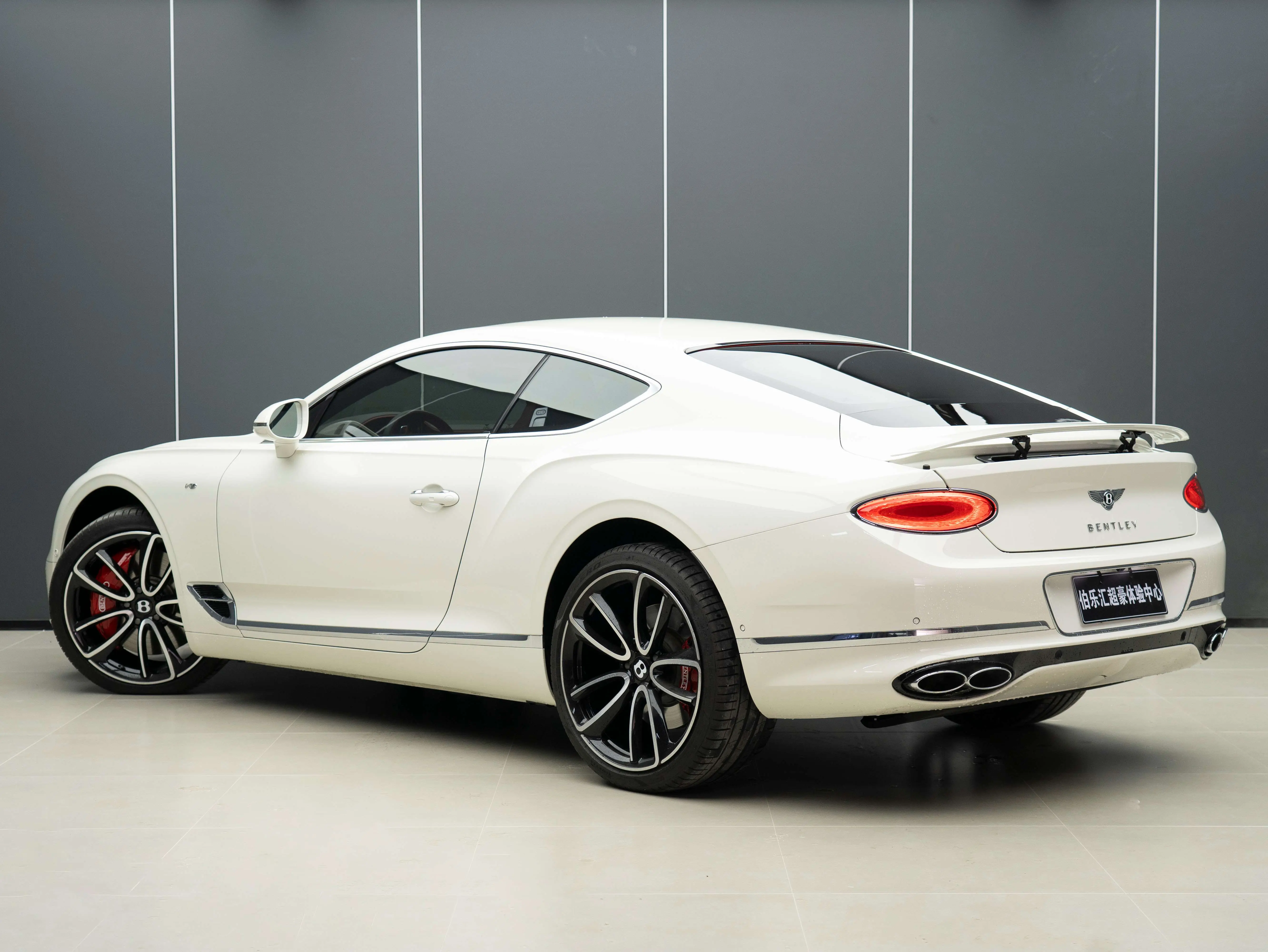 Bentley Continental  из Китая