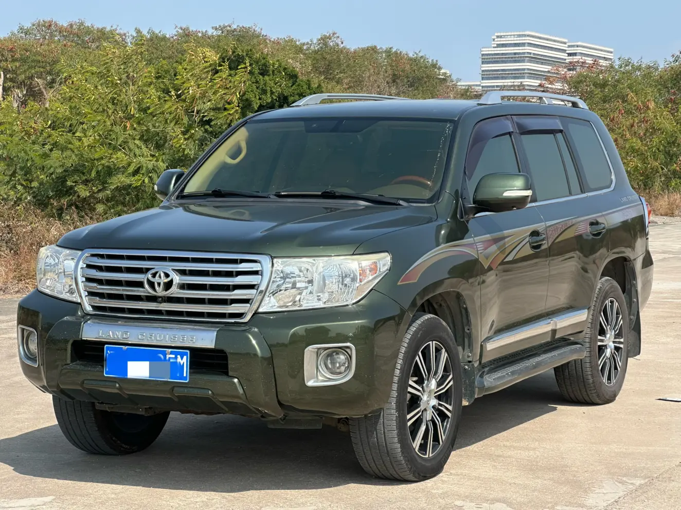 Toyota Land Cruiser