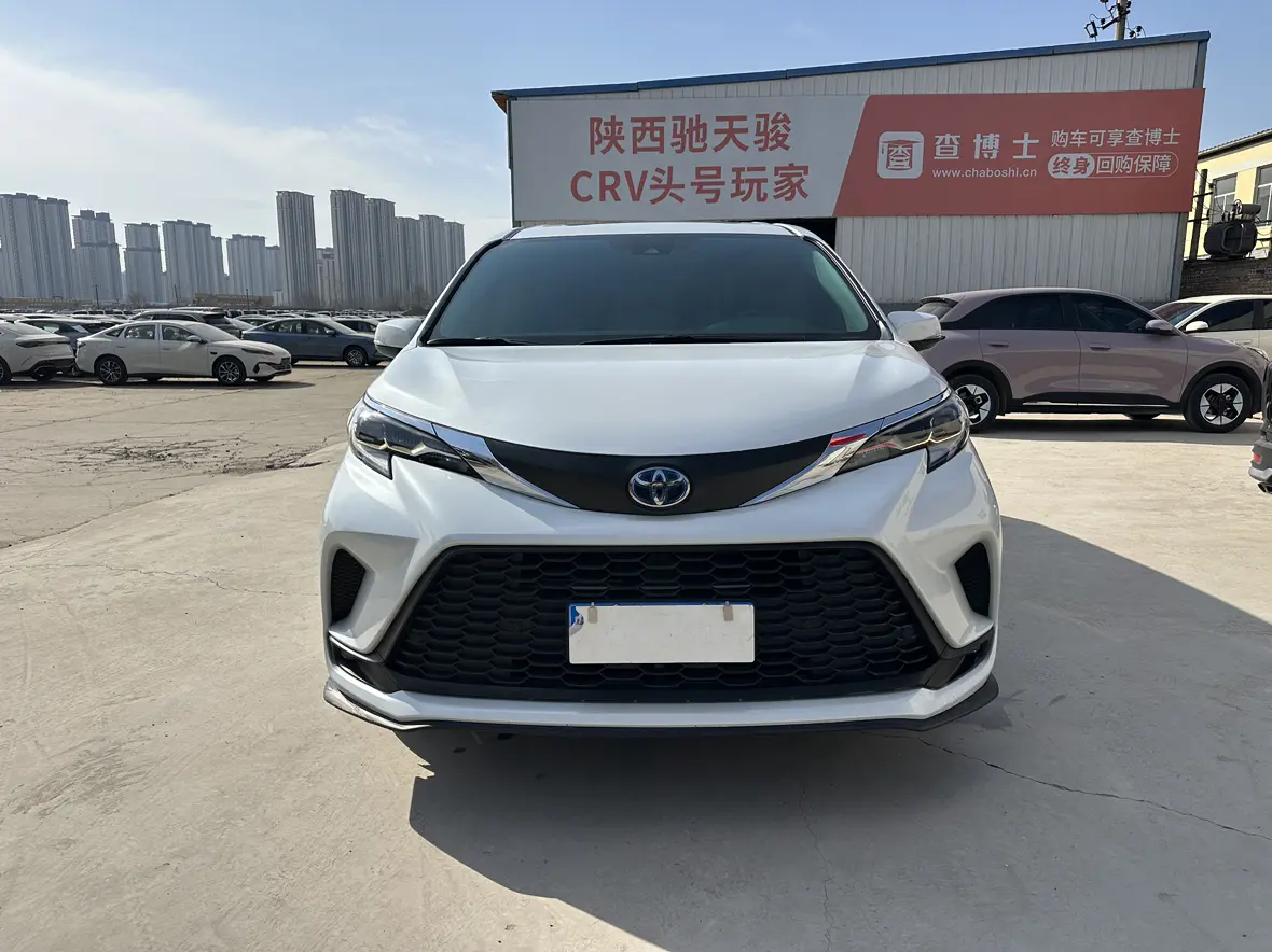 Toyota Granvia  из Китая