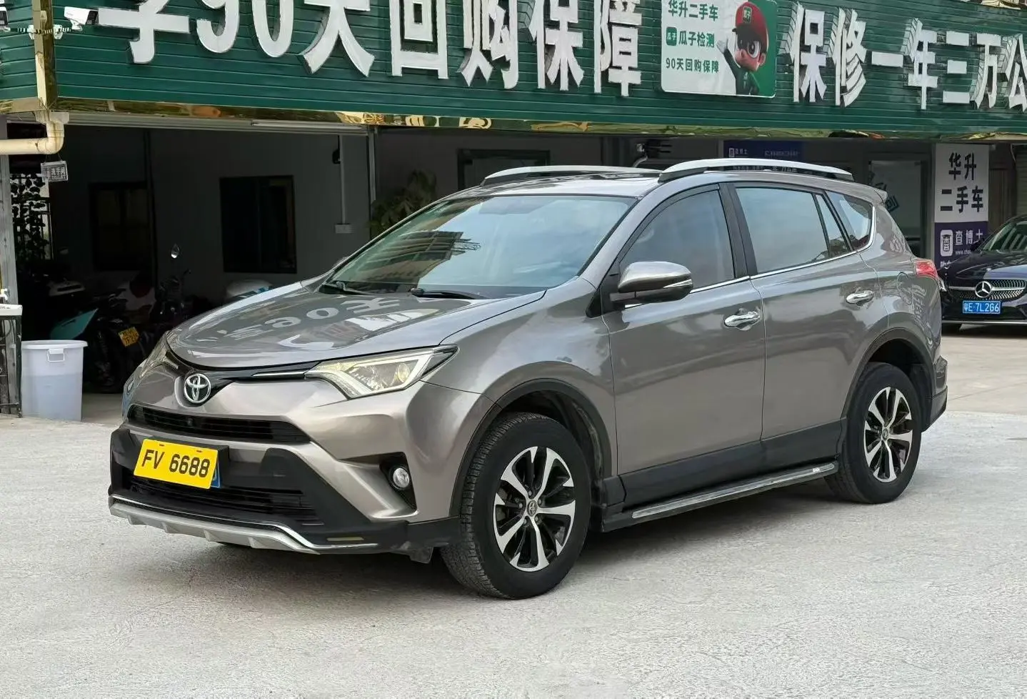 Toyota RAV4  из Китая
