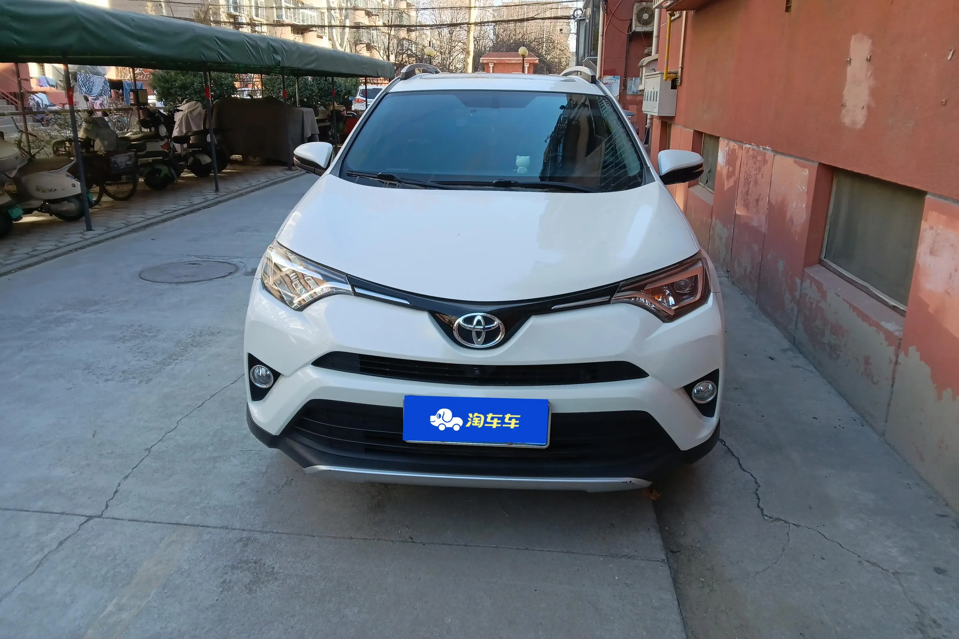 Toyota RAV4  из Китая