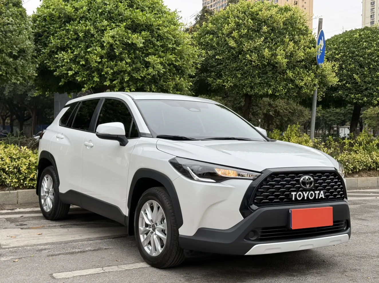 Toyota Corolla Cross  из Китая