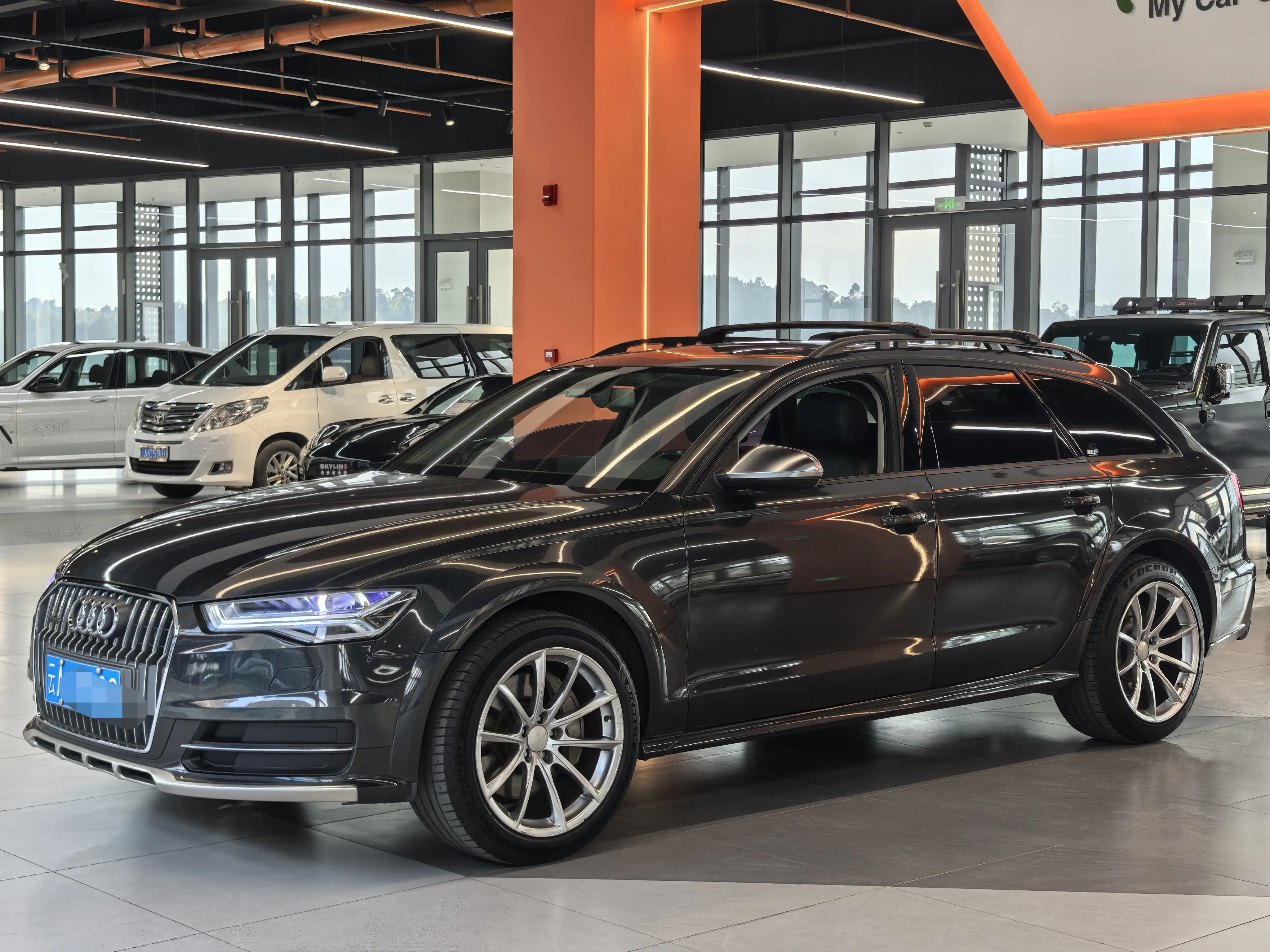 Audi A6  из Китая