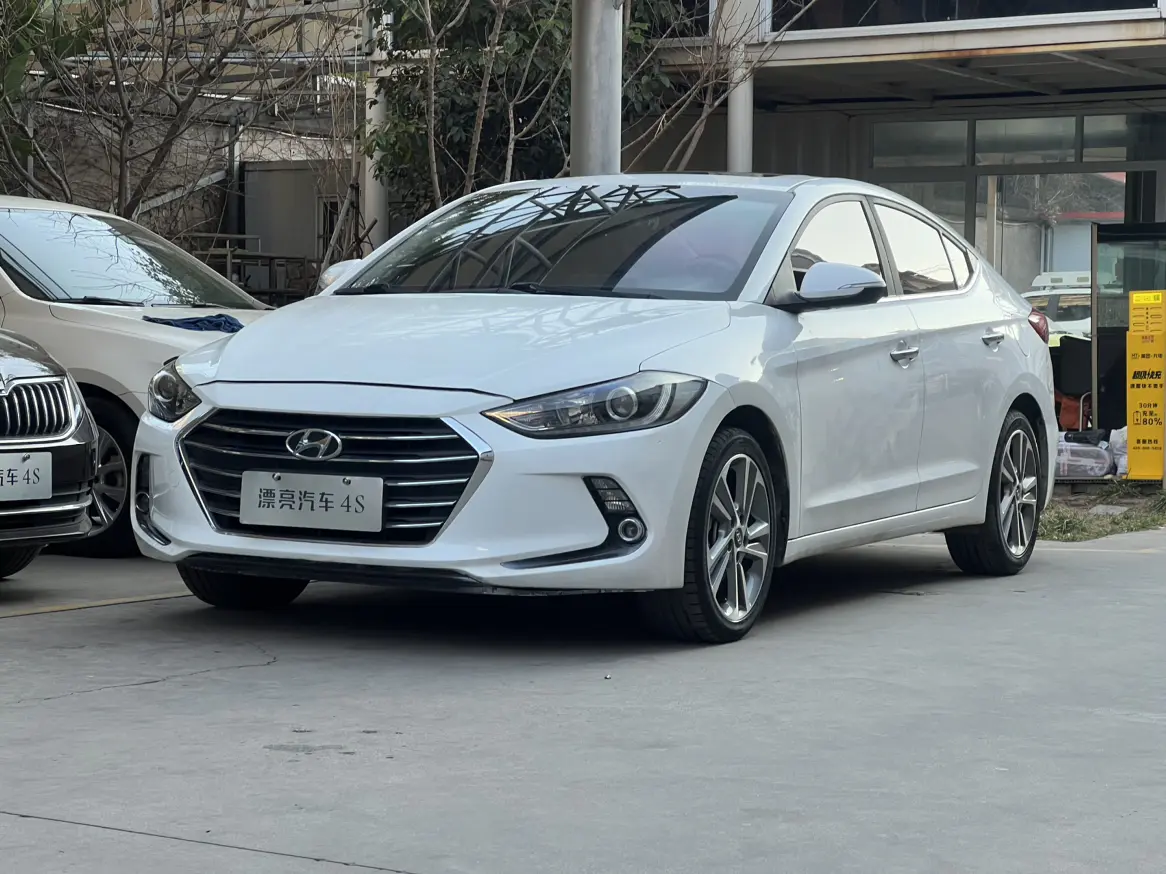 Hyundai Lead