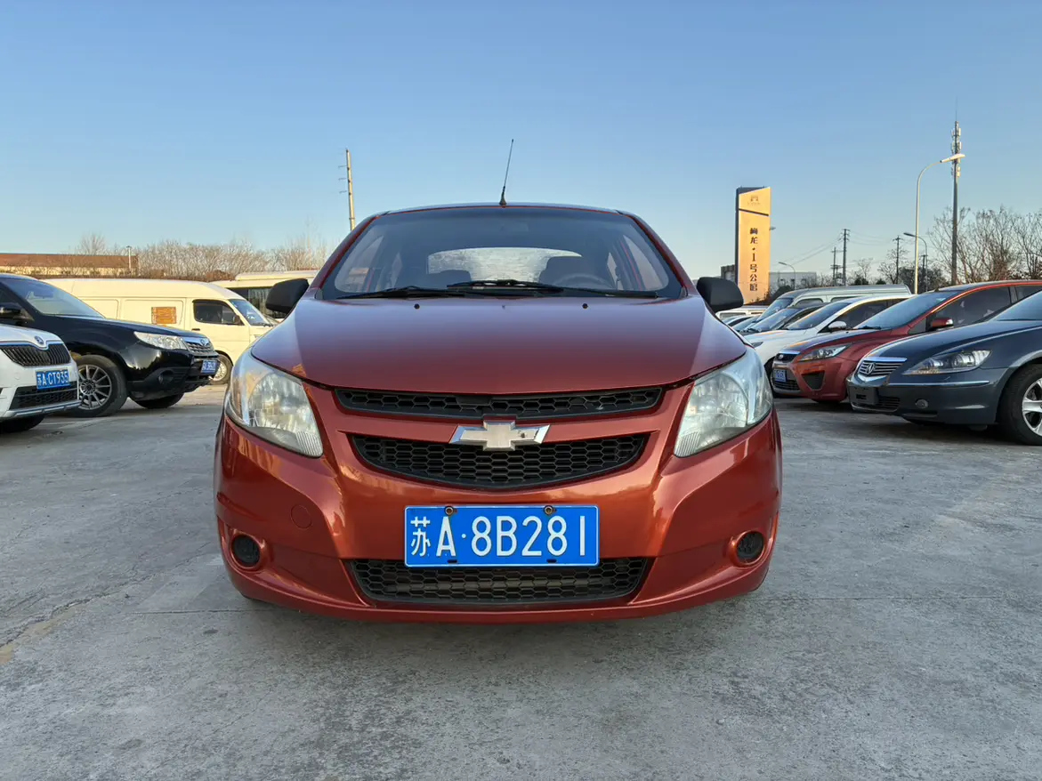 Chevrolet Sail  из Китая