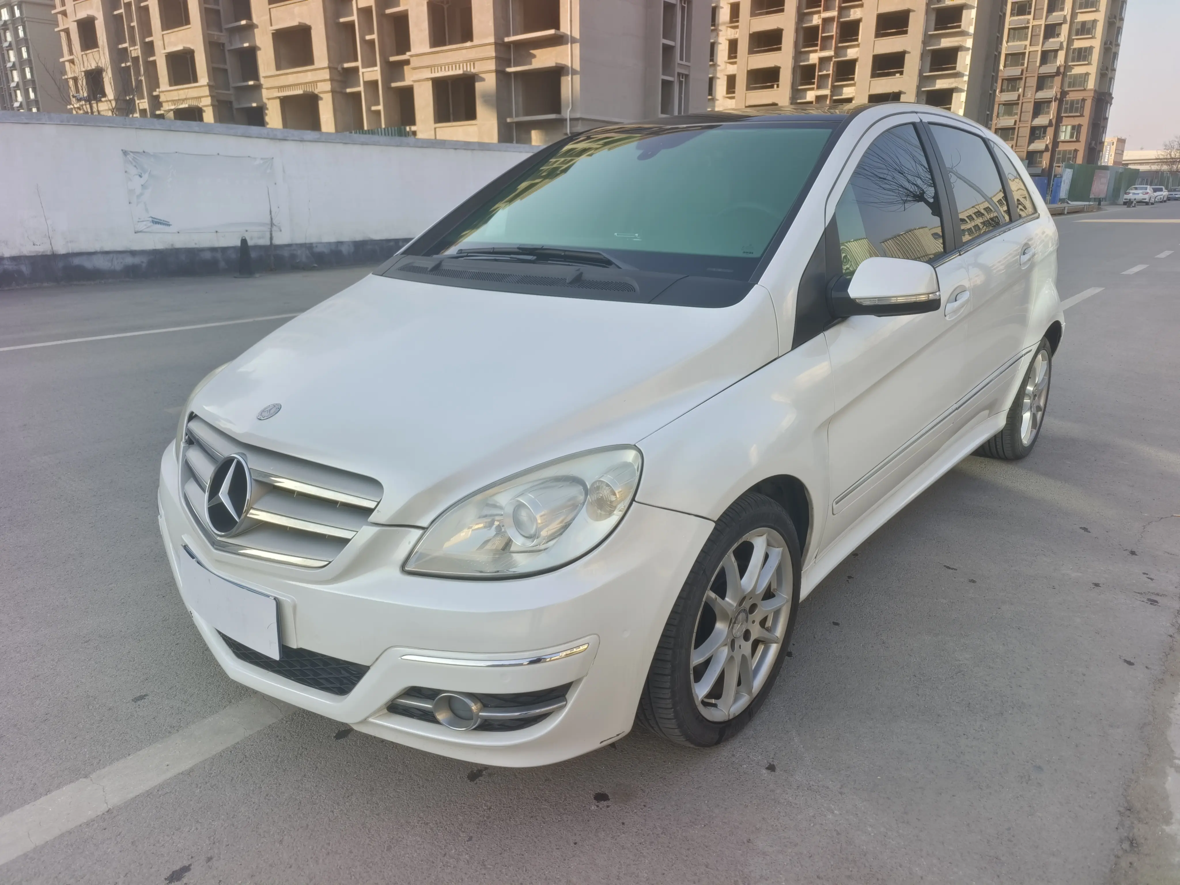 Mercedes-Benz Mercedes Benz B Class  из Китая