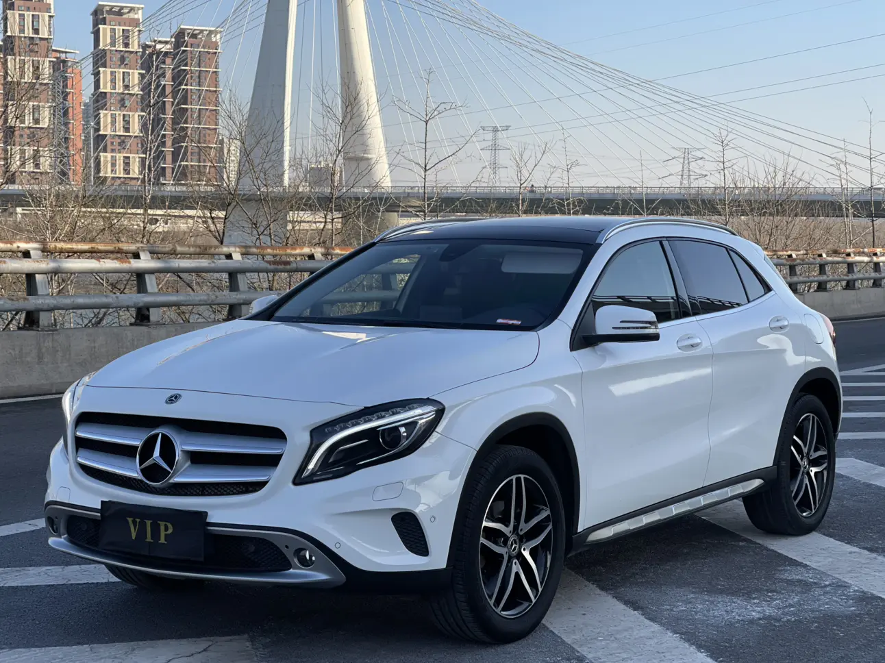 Mercedes-Benz GLA  из Китая