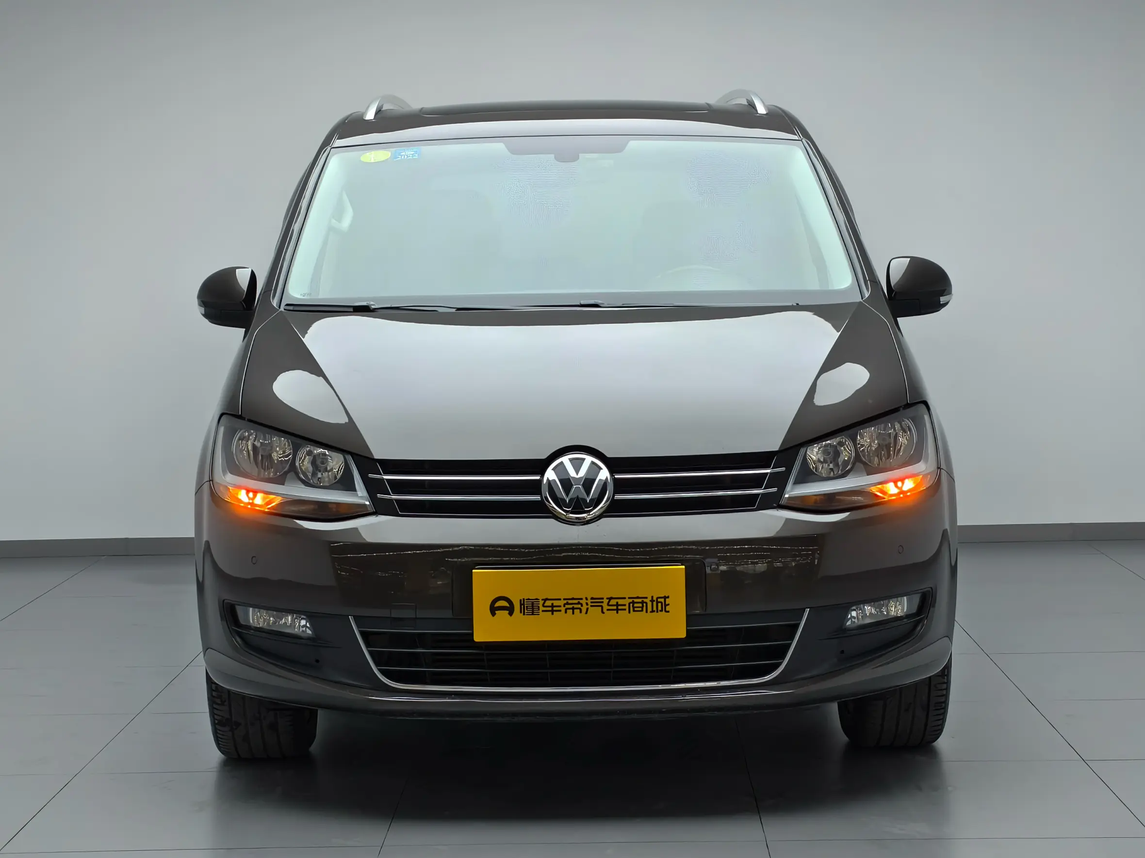 Volkswagen Sharon  из Китая