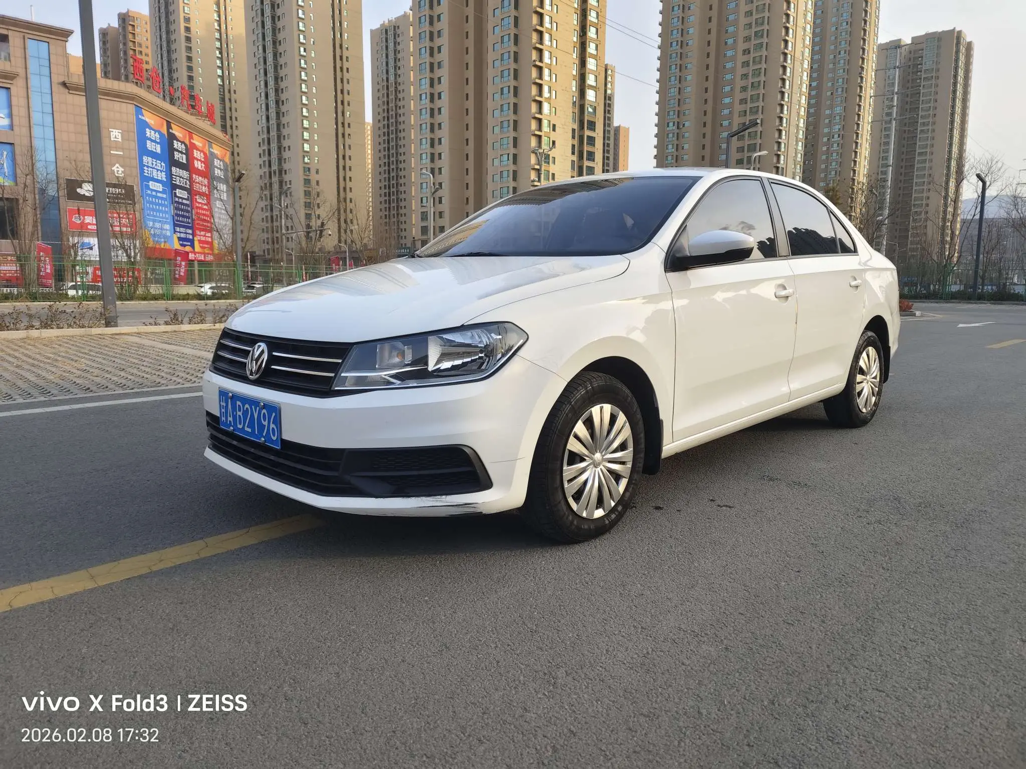 Volkswagen Santana  из Китая