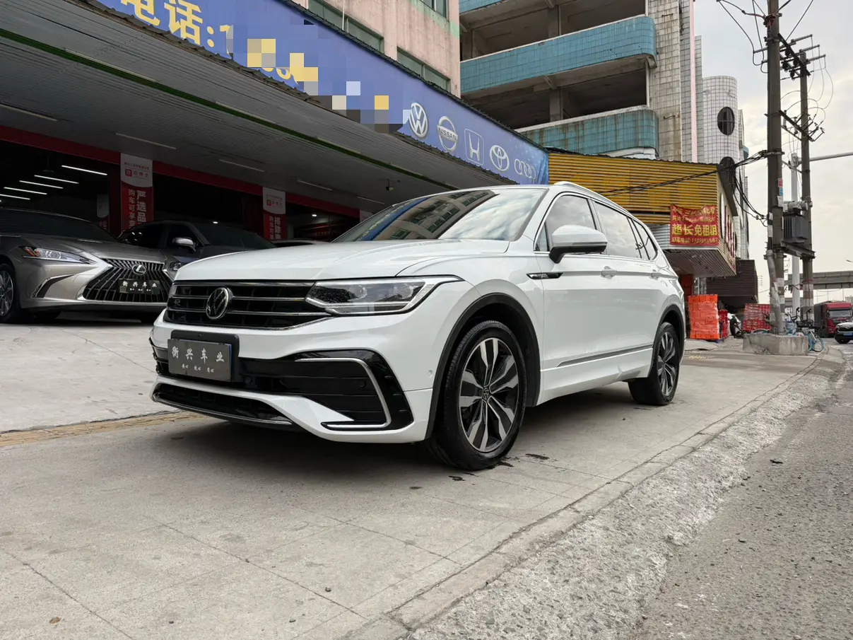 Volkswagen Tiguan L  из Китая