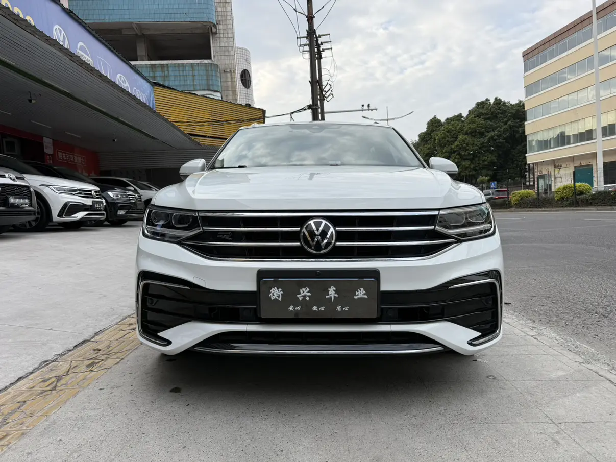 Volkswagen Tiguan L  из Китая
