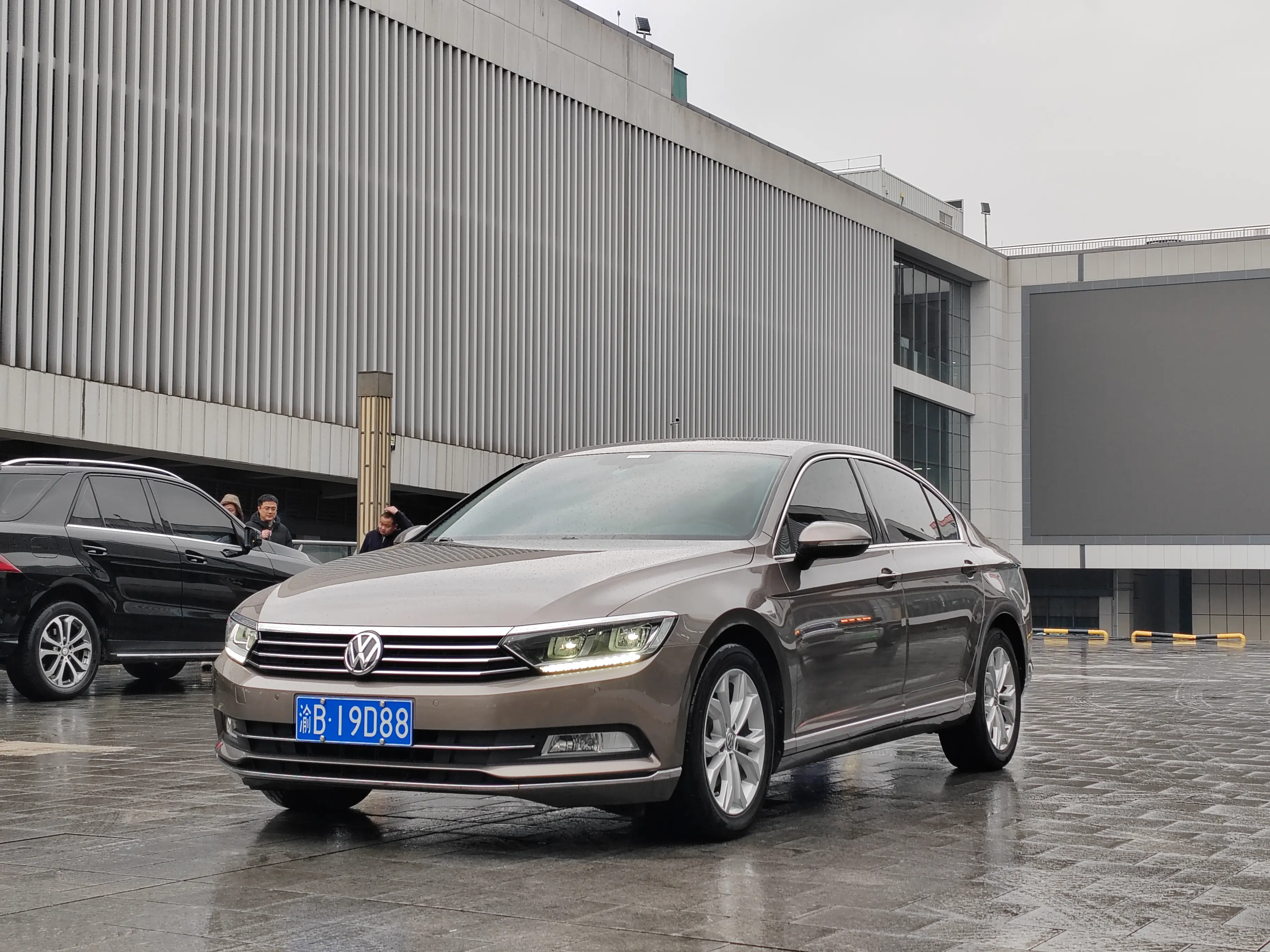 Volkswagen Magotan  из Китая