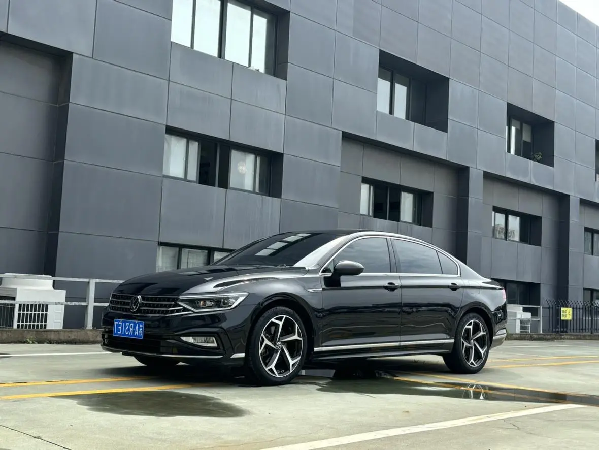 Volkswagen Magotan  из Китая