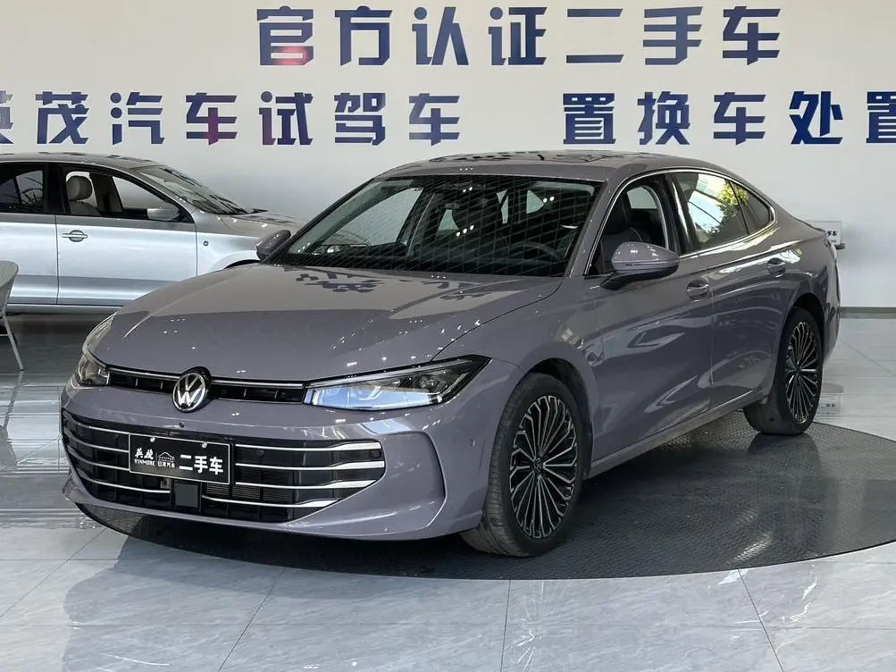 Volkswagen Passat  из Китая