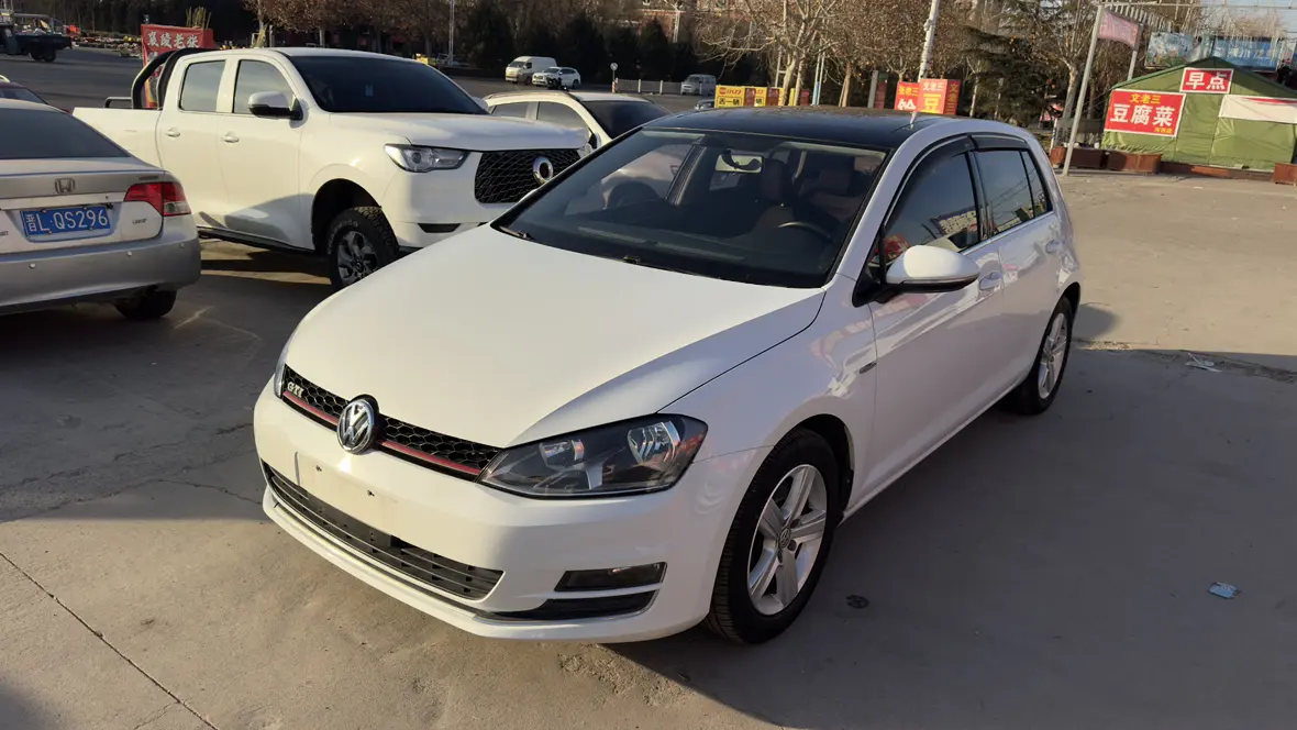 Volkswagen Golf  из Китая