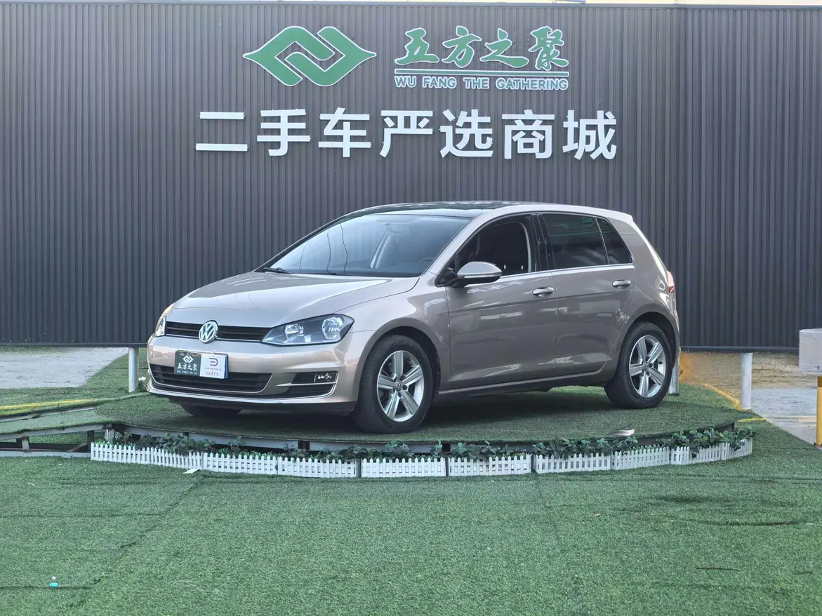 Volkswagen Golf  из Китая