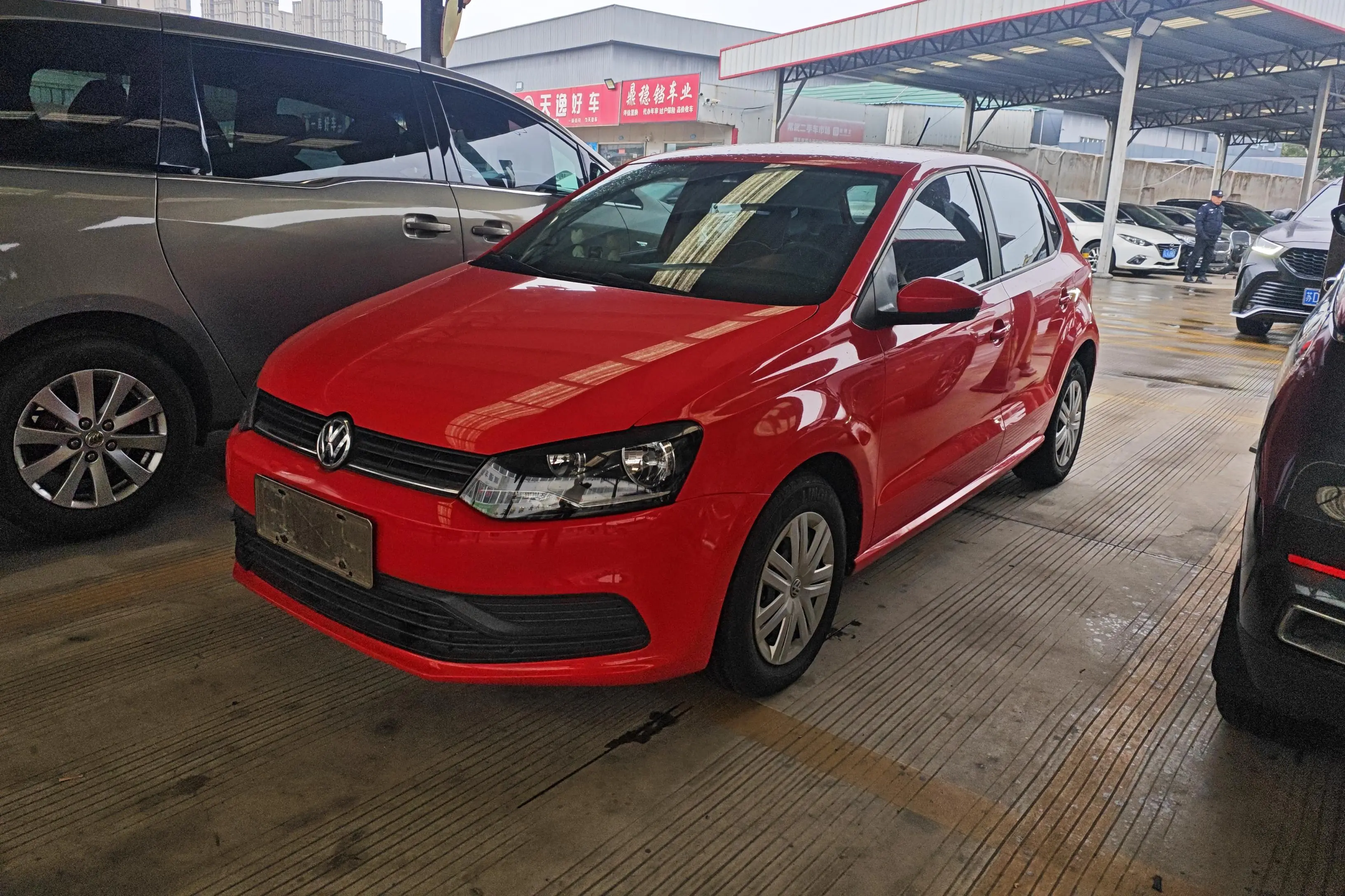 Volkswagen Polo  из Китая