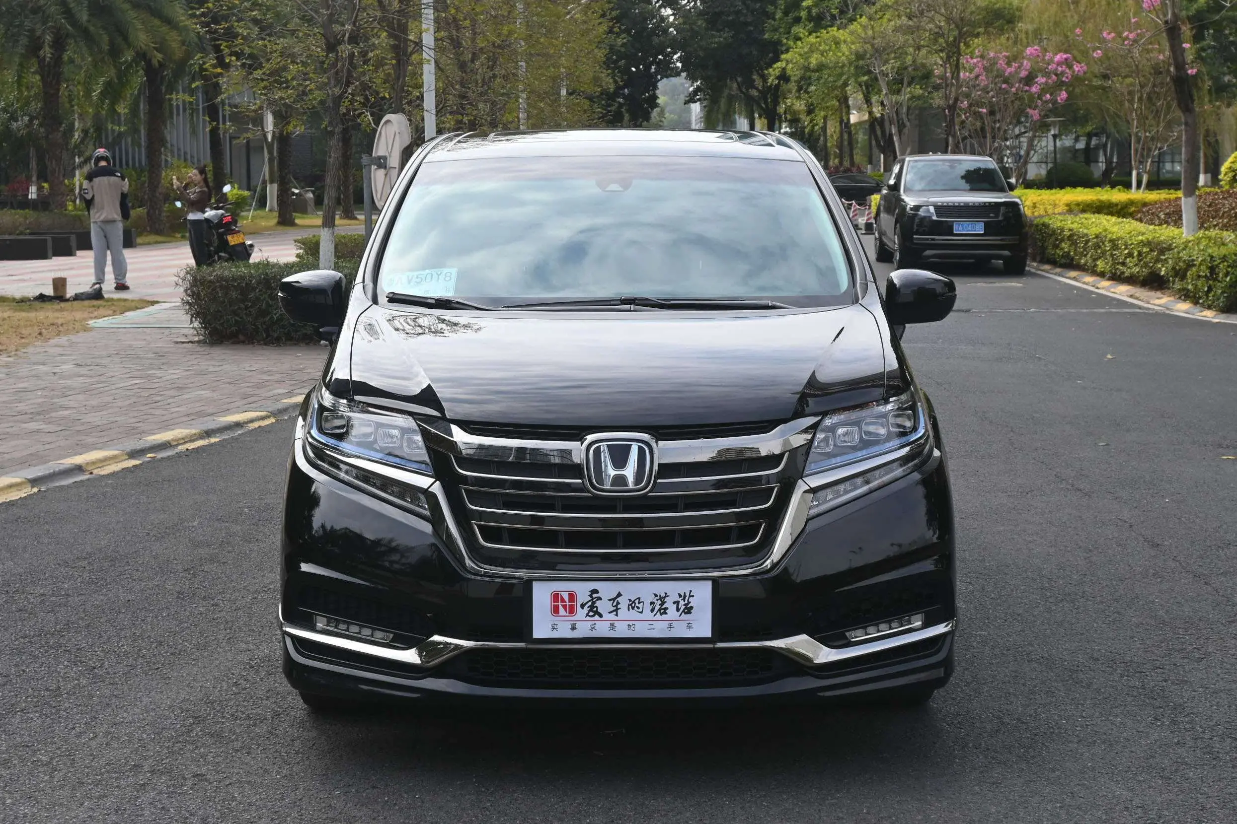 Honda Elysion (Alison)  из Китая