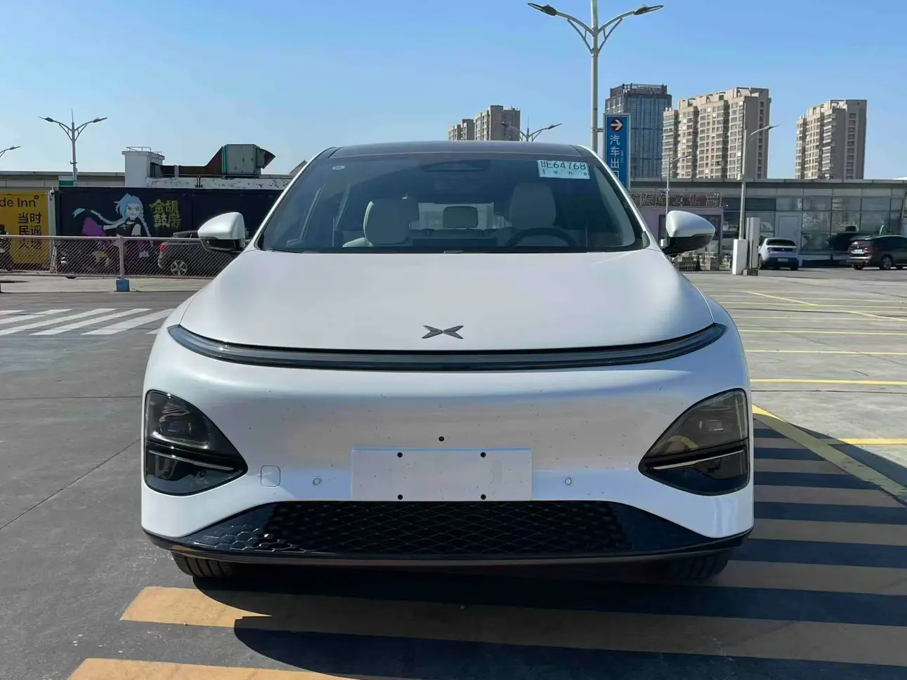 Xpeng G6  из Китая