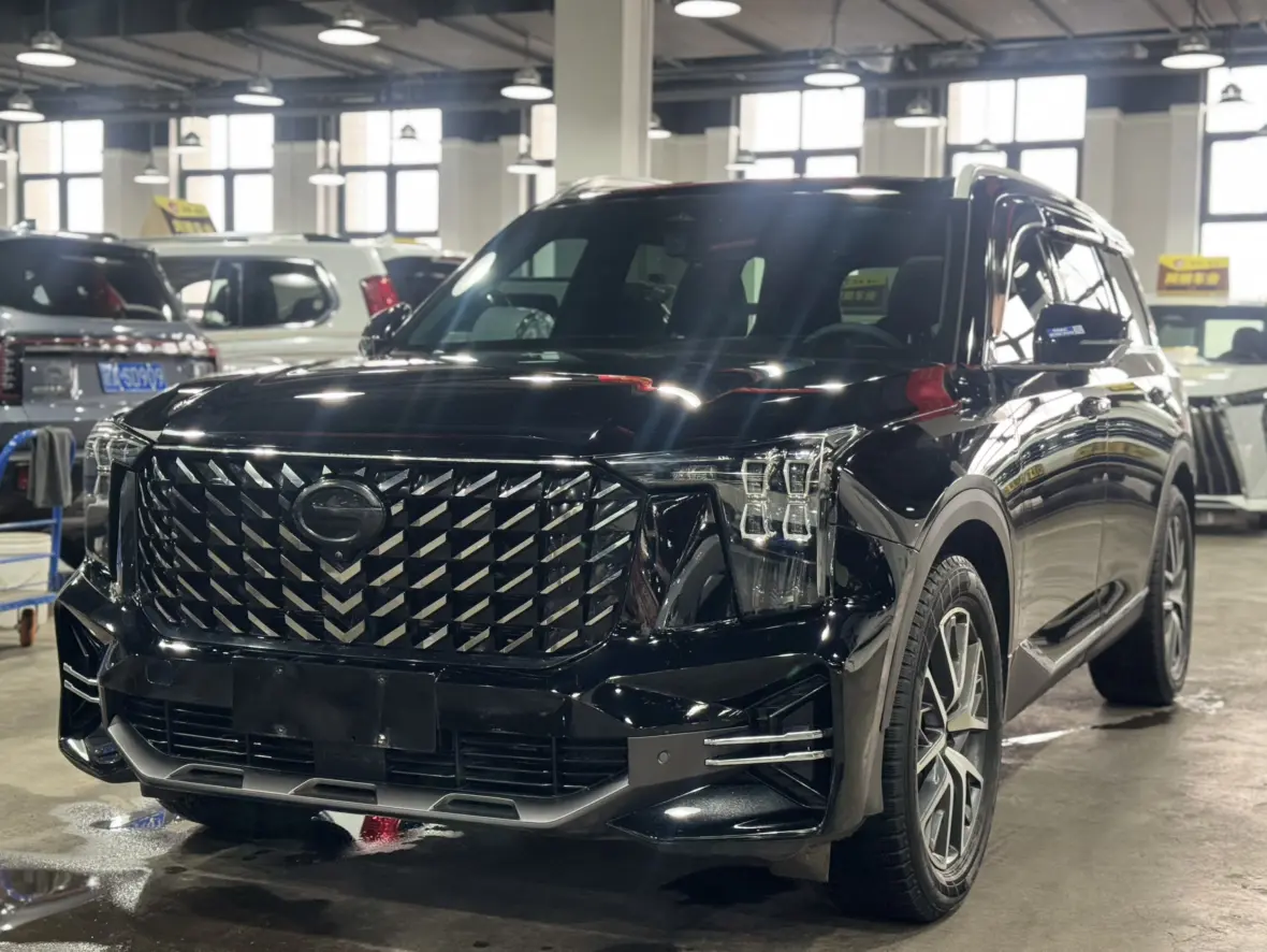 GAC Trumpchi GS8  из Китая