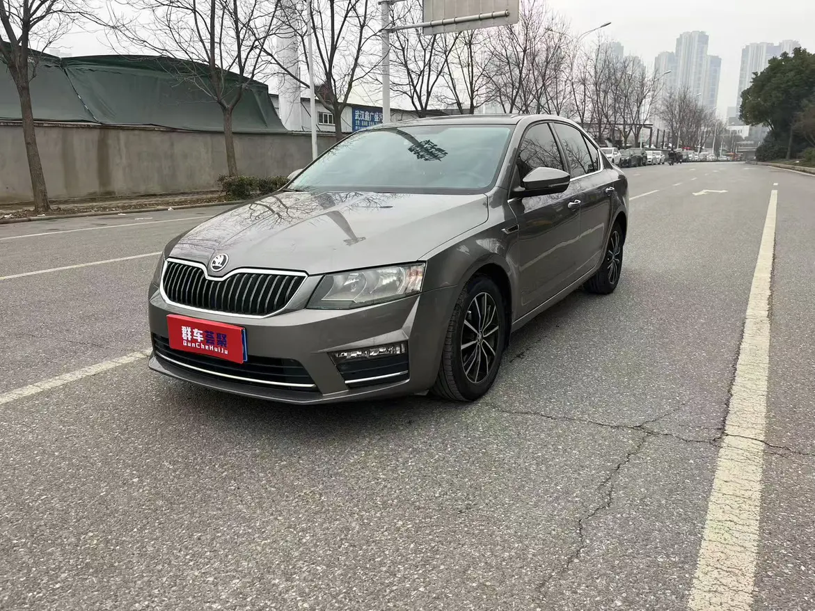 Skoda Octavia  из Китая